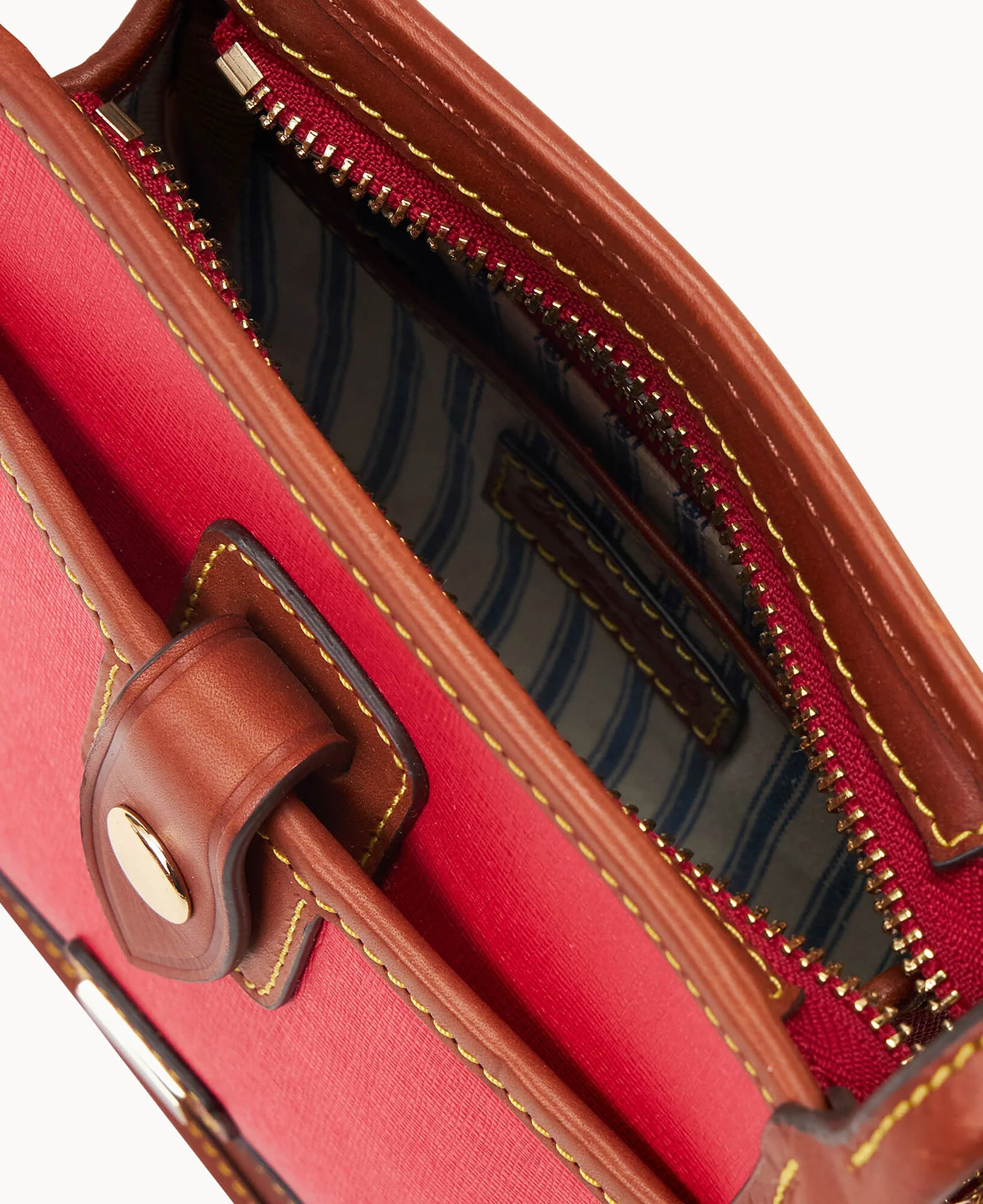 Camden Saffiano Letter Carrier - Image 3