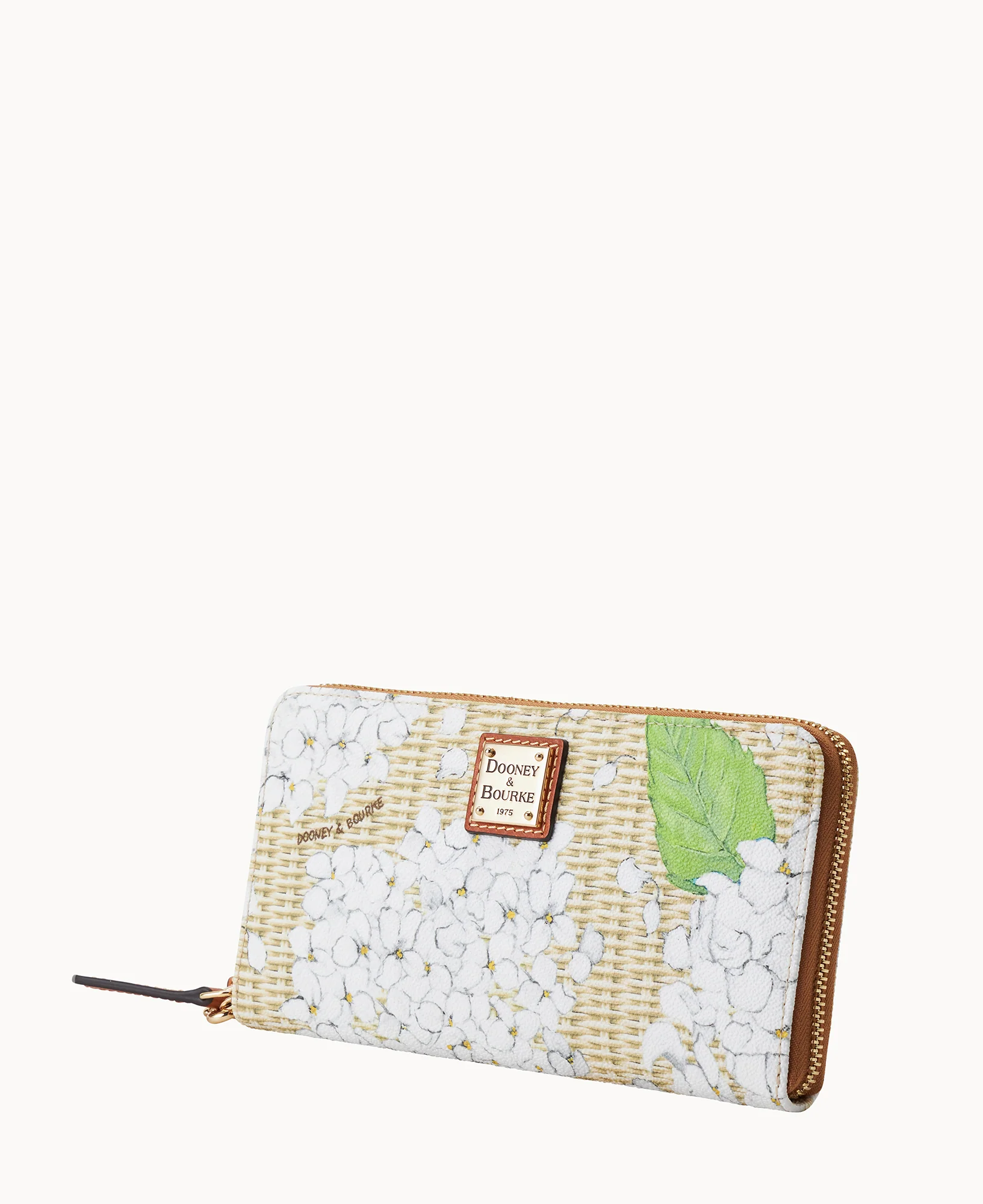 Hydrangea Basketweave Large Zip Around Wristlet - Image 2