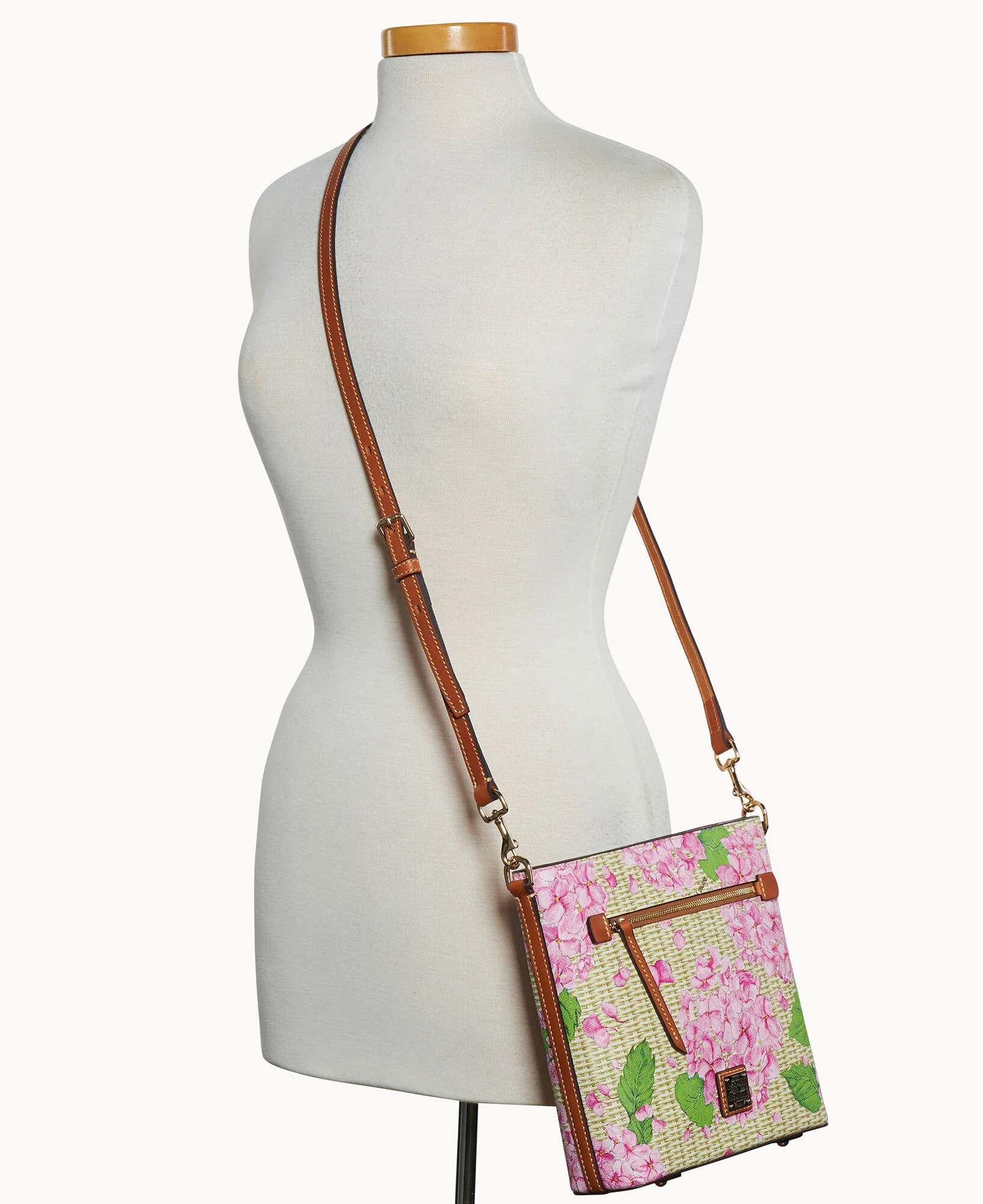 Hydrangea Basketweave Zip Crossbody - Image 4
