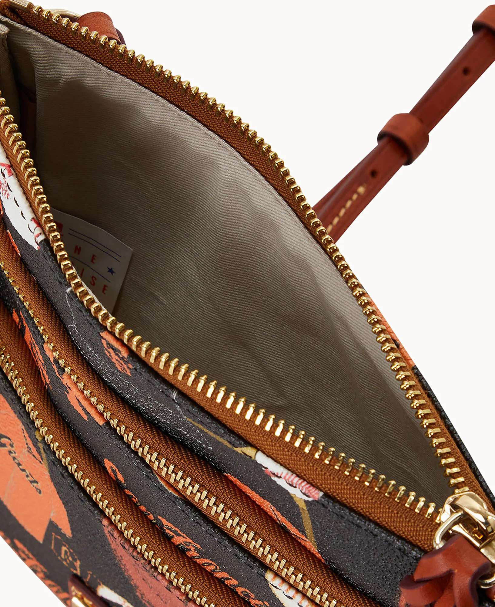 MLB Giants Triple Zip Crossbody - Image 3