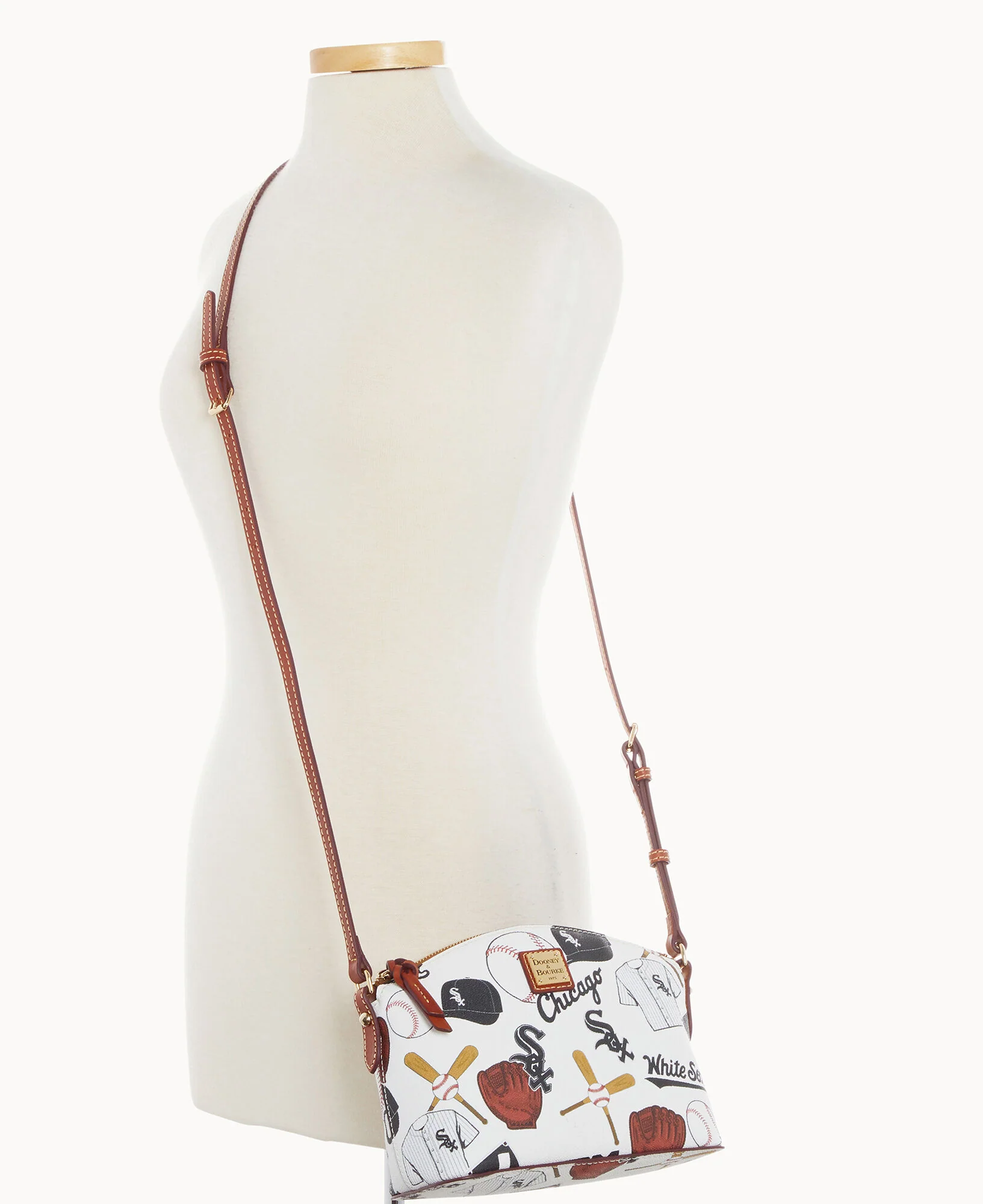 MLB White Sox Suki Crossbody Med Wristlet - Image 5