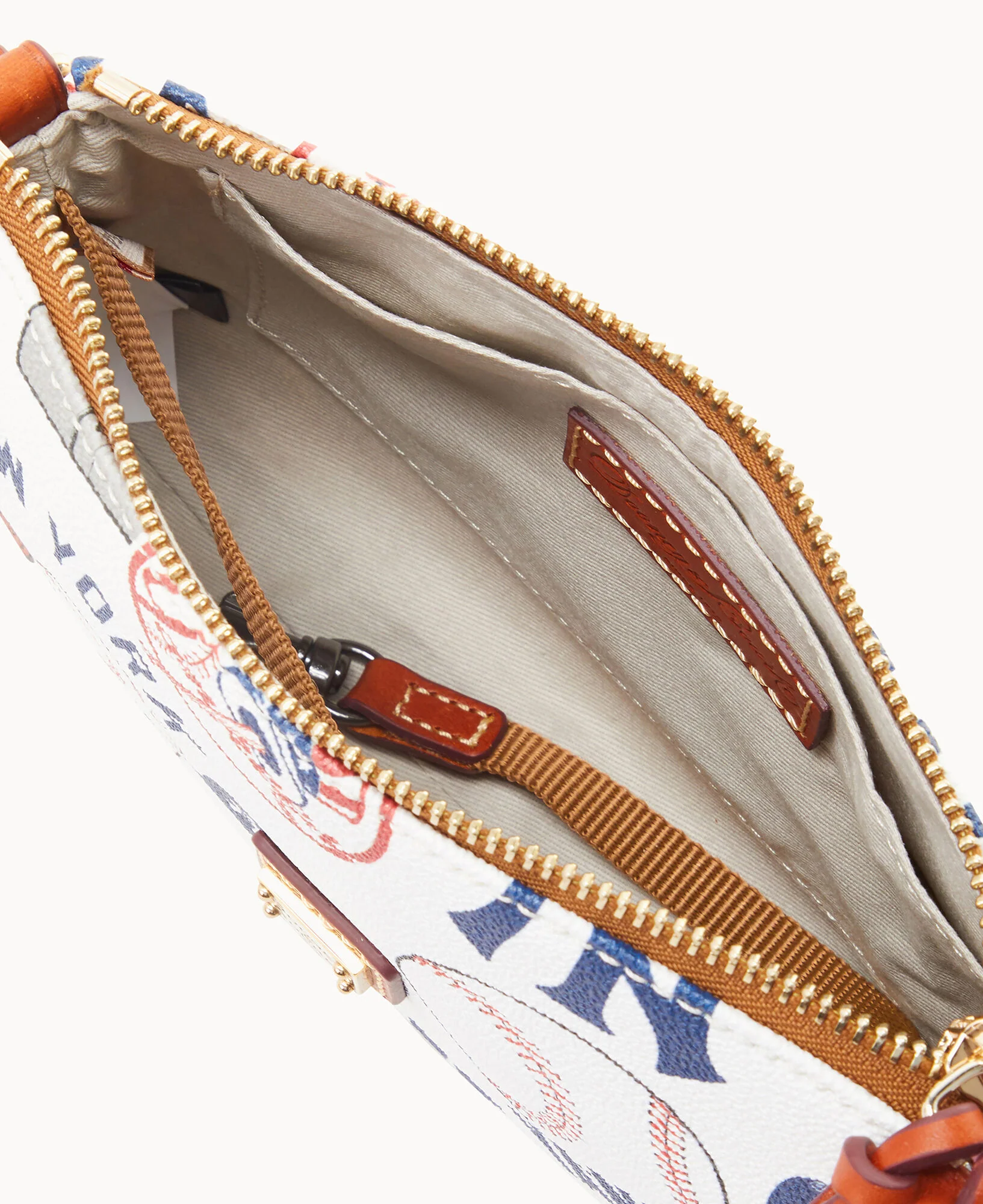 MLB Yankees Lexi Crossbody Sm Coin Case - Image 3