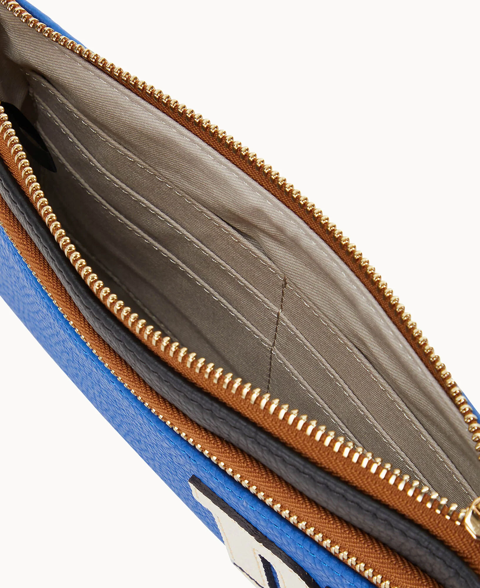 NFL NY Giants Double Zip Wristlet - Image 3