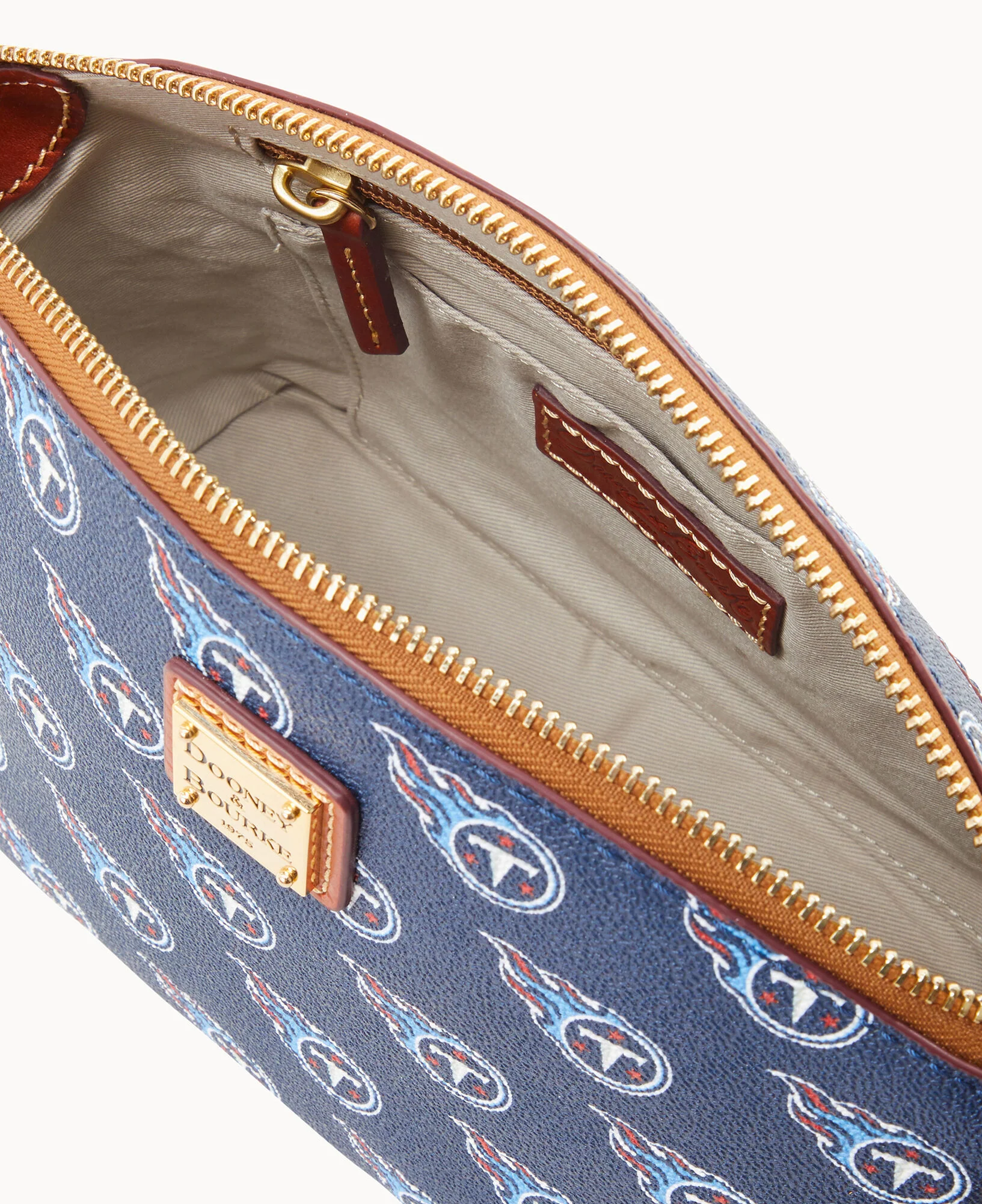 NFL Titans Suki Crossbody Med Wristlet - Image 3