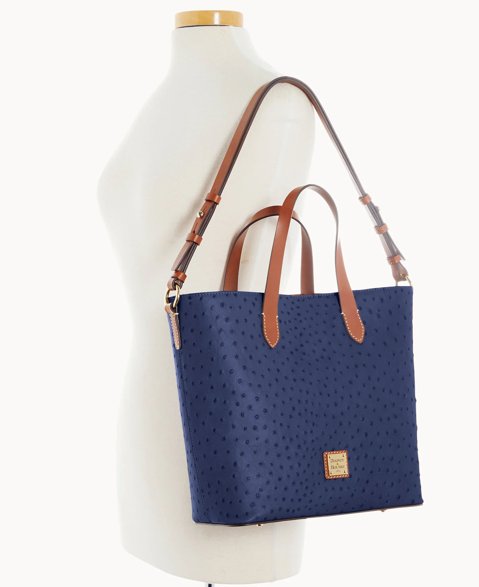 Ostrich Lilliana W Pouch - Image 4