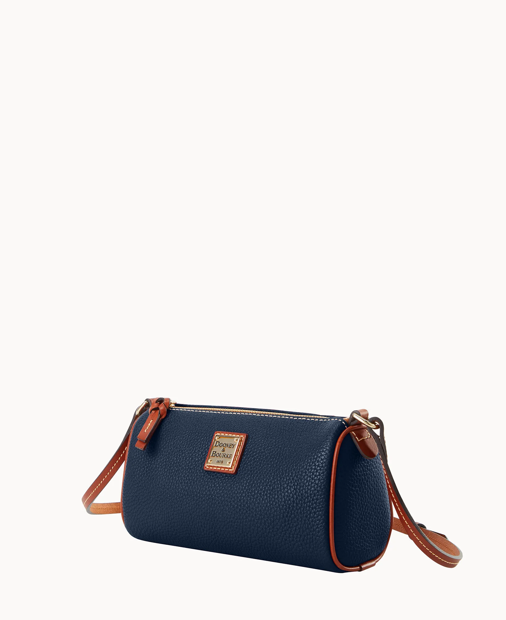 Pebble Grain Buffy Crossbody - Image 18
