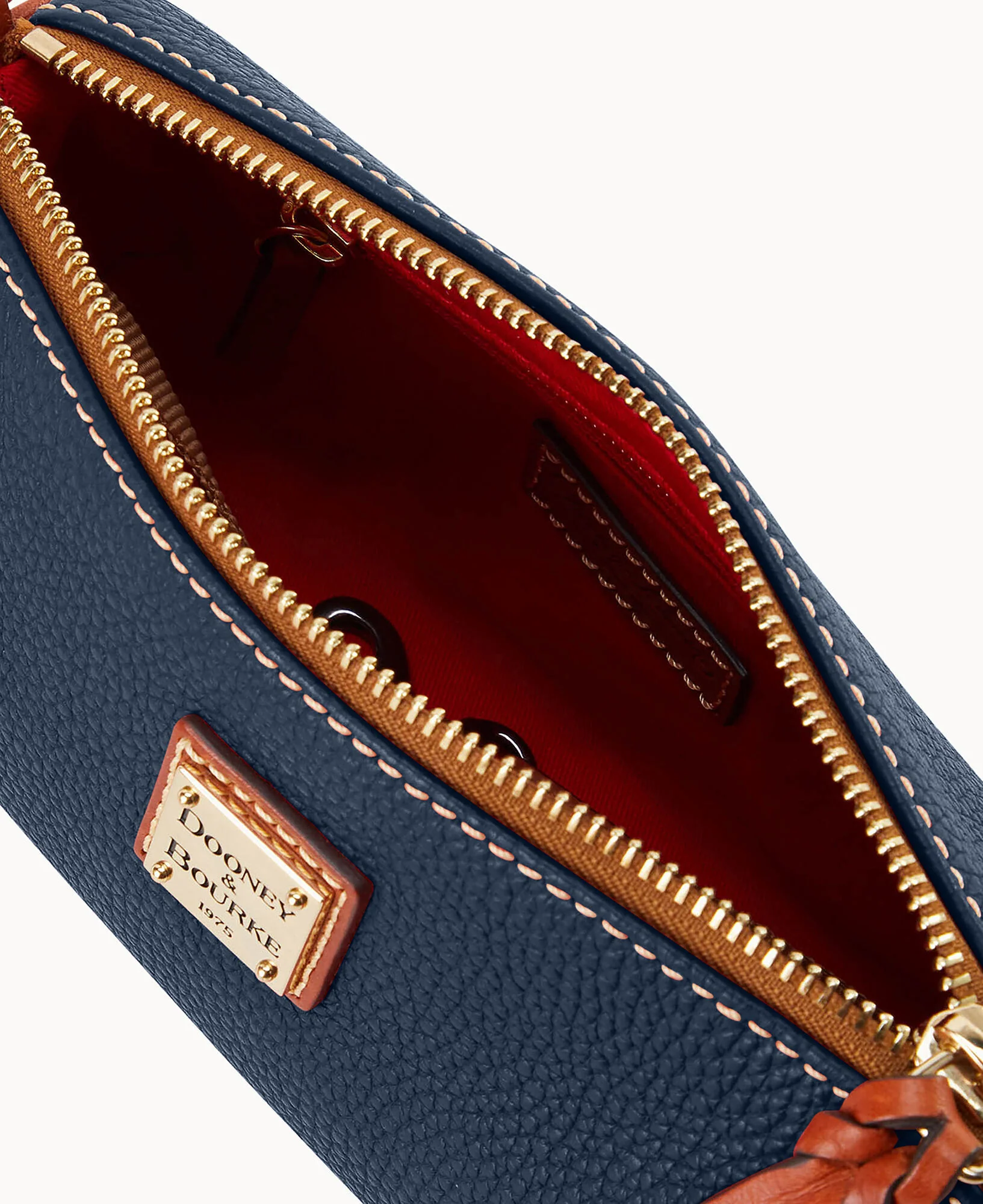 Pebble Grain Buffy Crossbody - Image 19