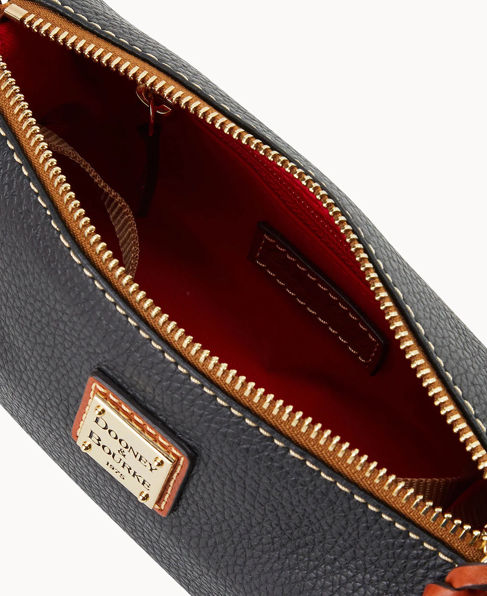 Pebble Grain Buffy Crossbody - Image 47