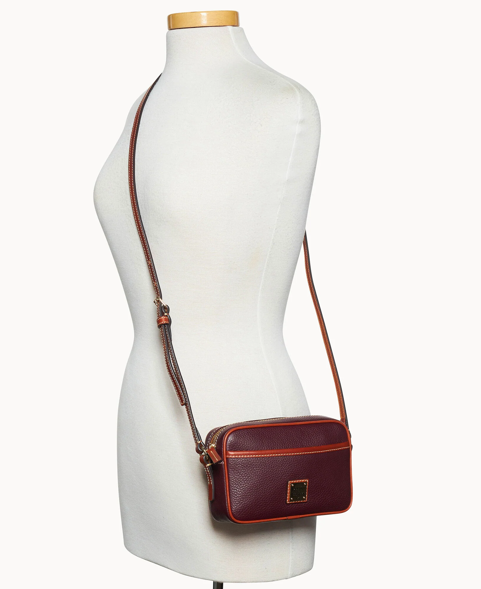 Pebble Grain Camera Crossbody - Image 4