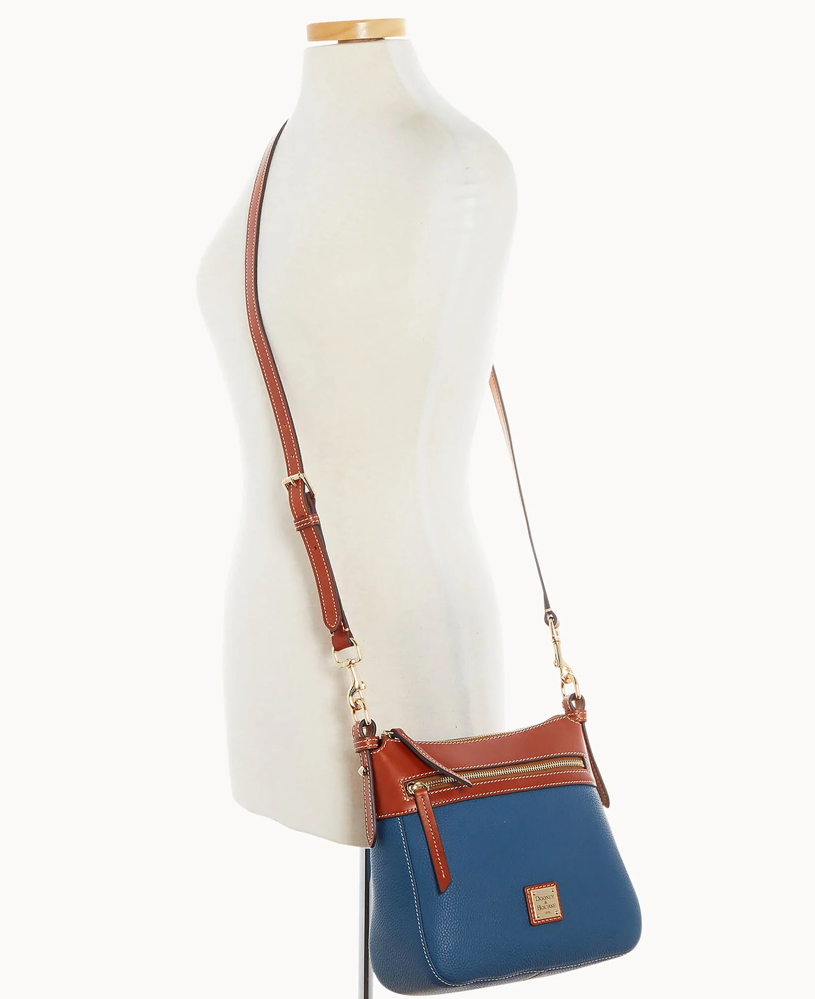 Pebble Grain Crossbody 25 - Image 32