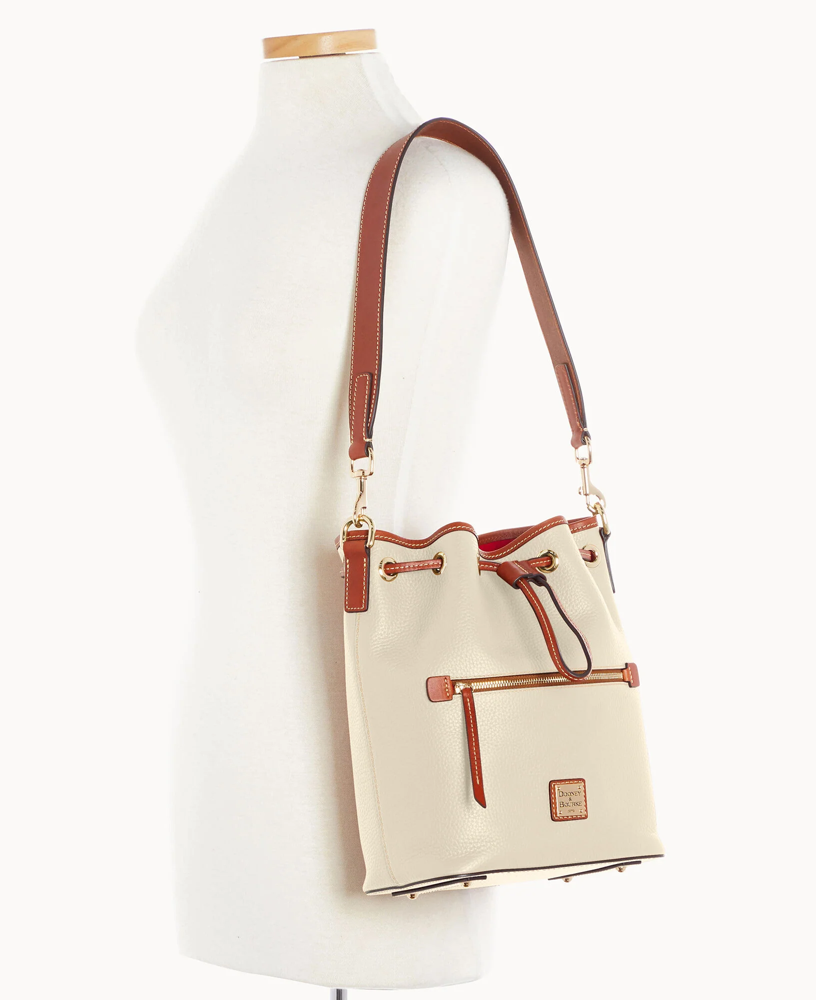 Pebble Grain Drawstring - Image 71