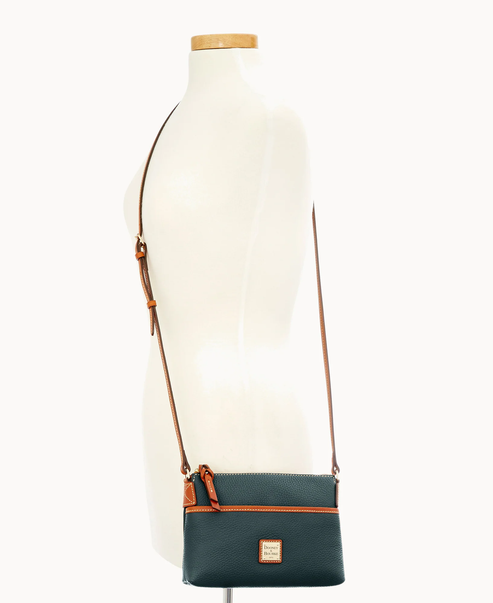 Pebble Grain Ginger Crossbody - Image 36