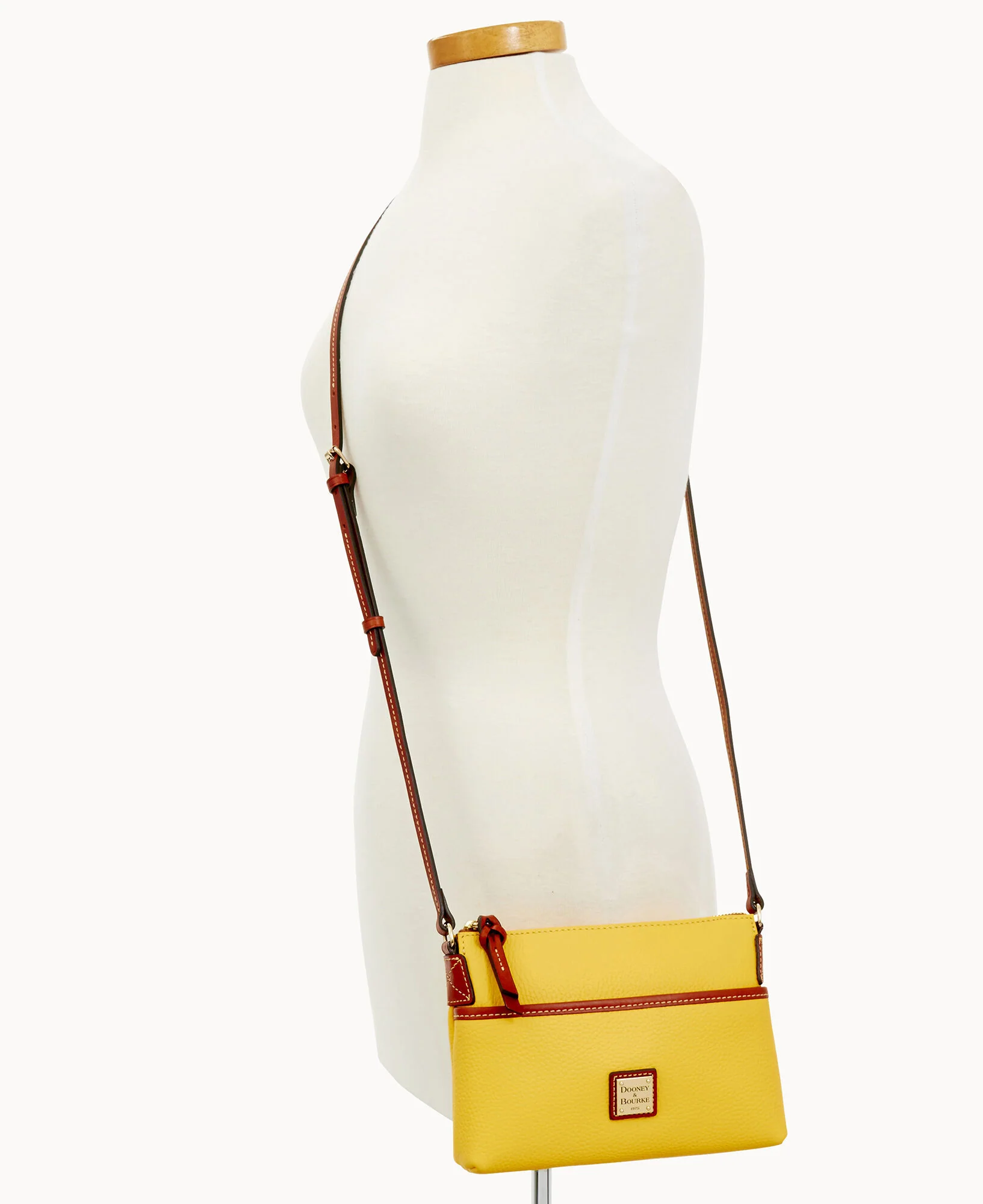 Pebble Grain Ginger Crossbody - Image 77