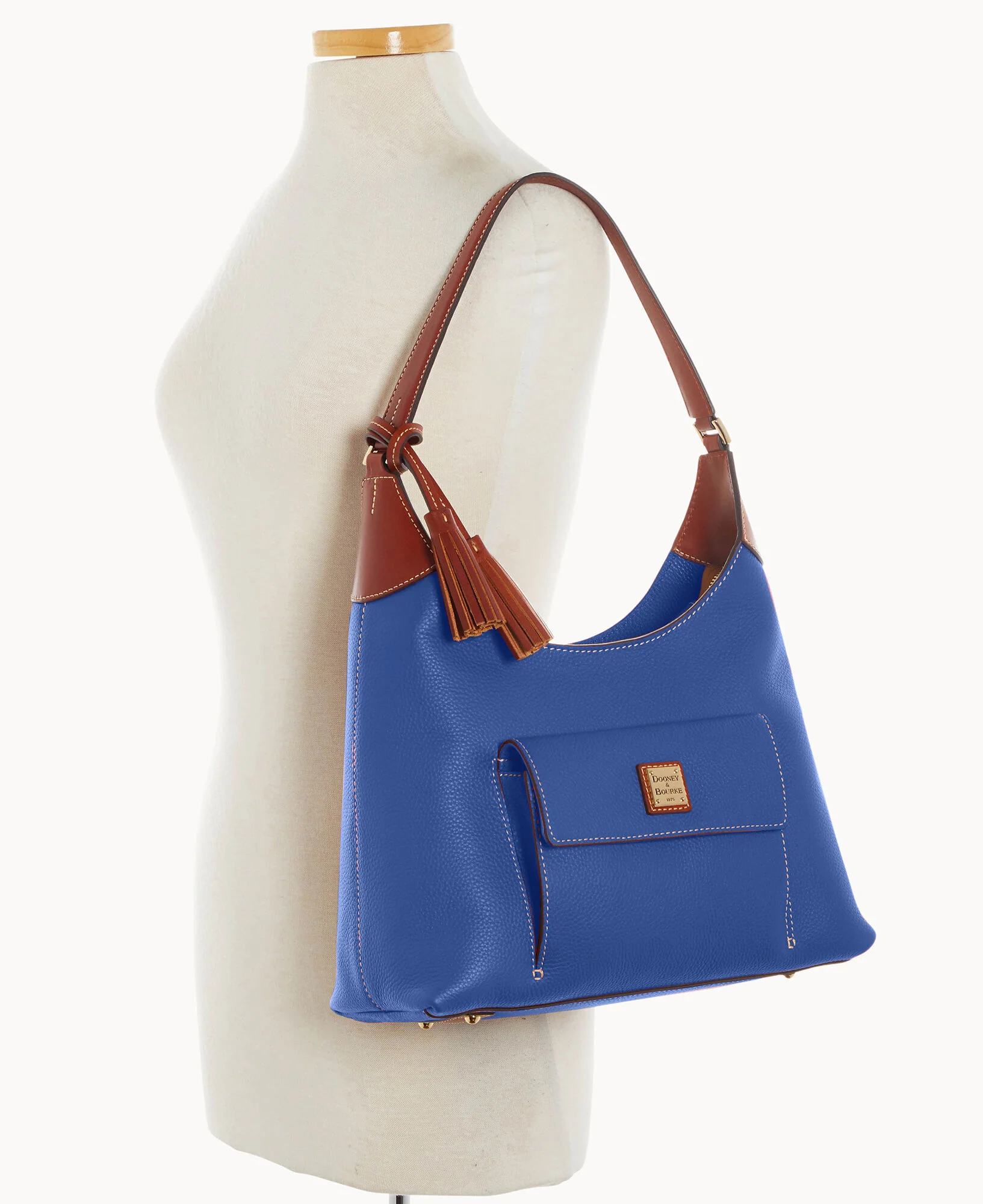 Pebble Grain Hobo - Image 4