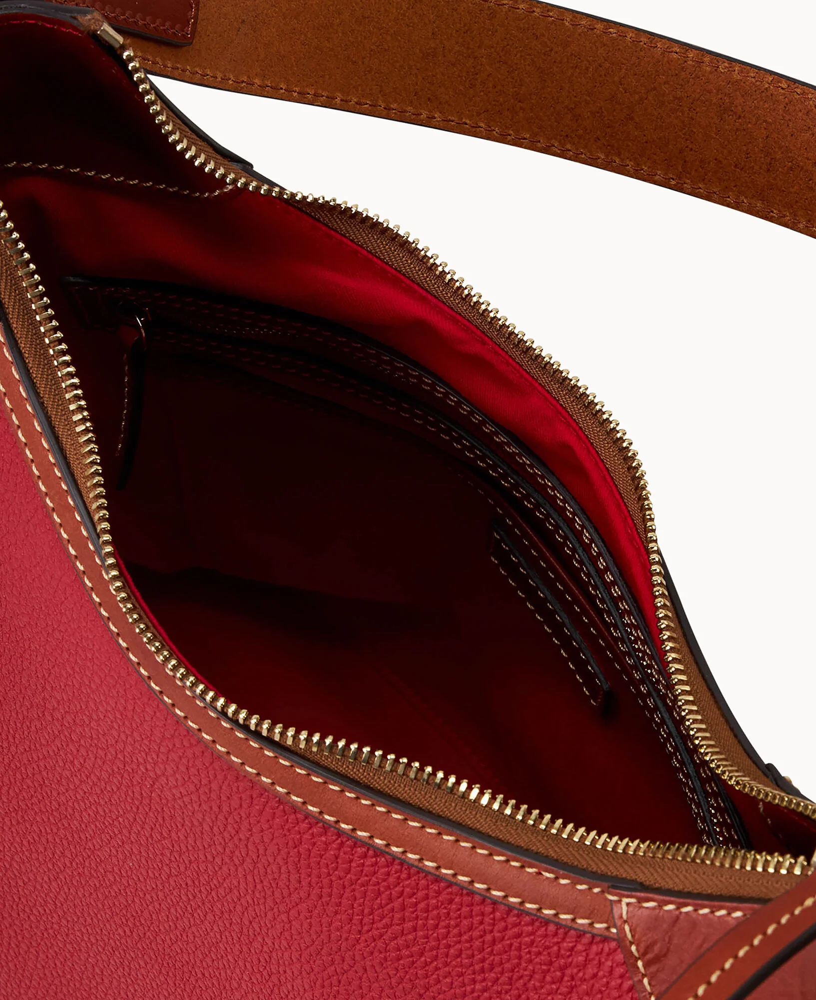 Pebble Grain Hobo - Image 11