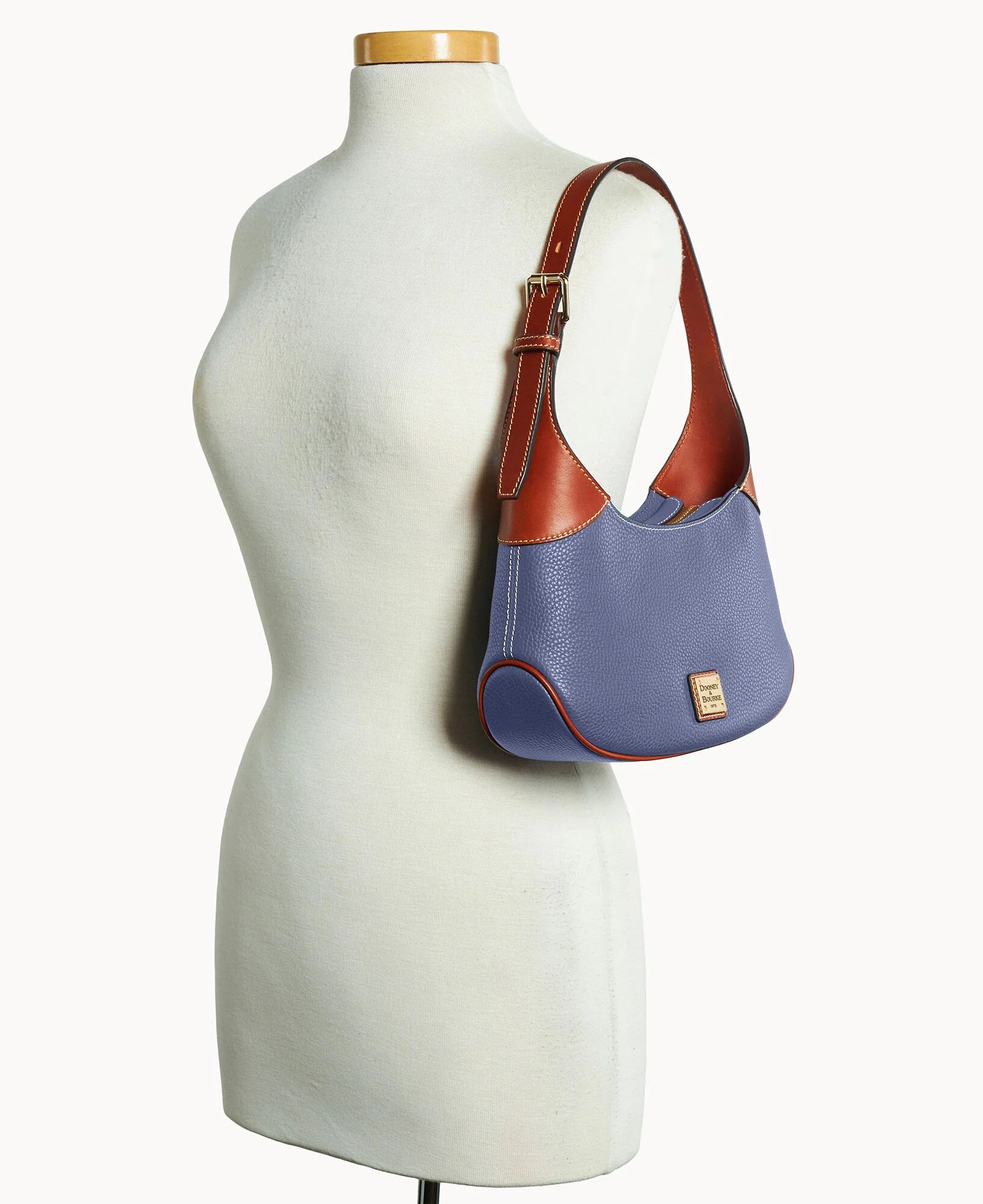 Pebble Grain Hobo - Image 36