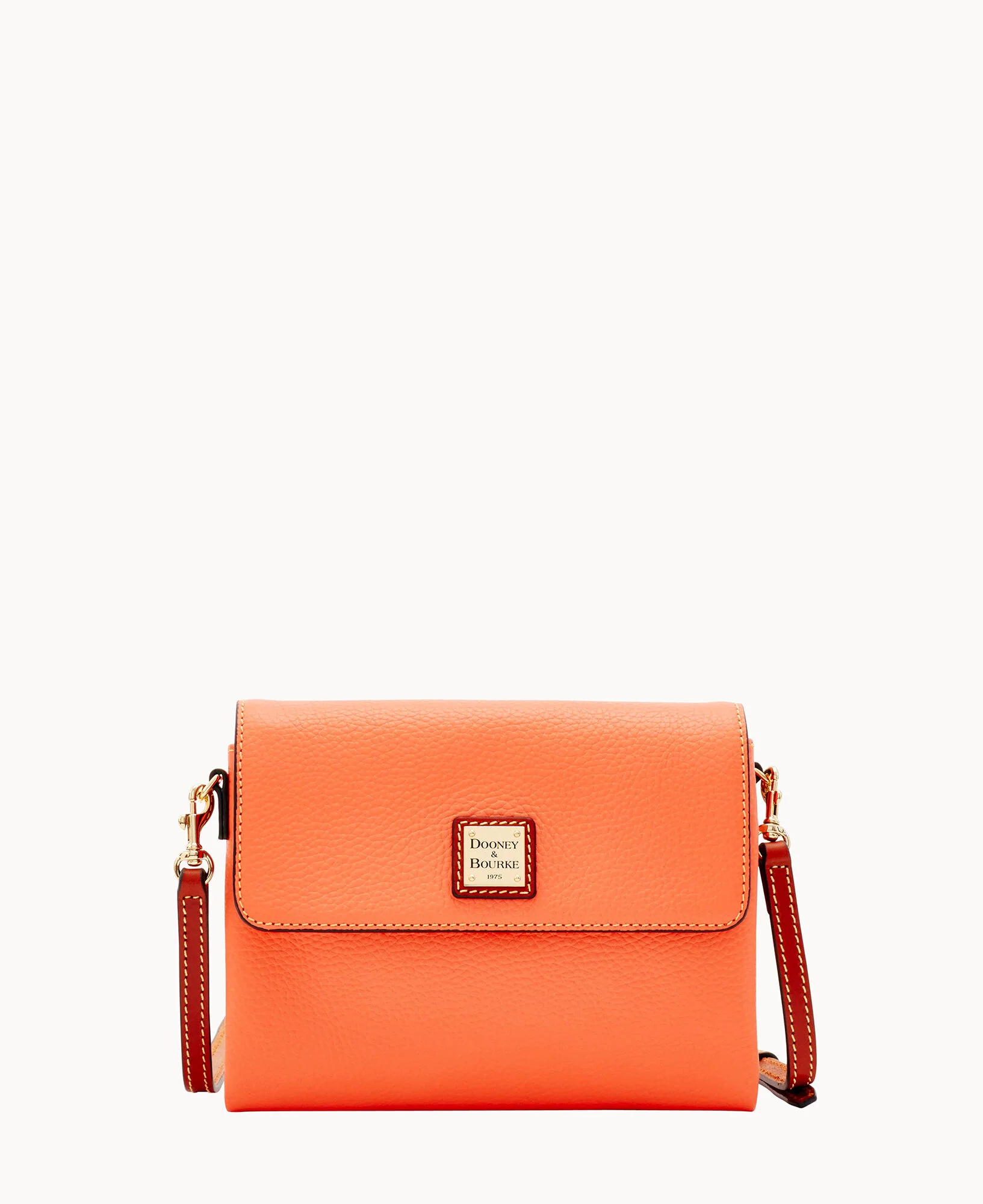 Pebble Grain Hunter Crossbody - Image 36