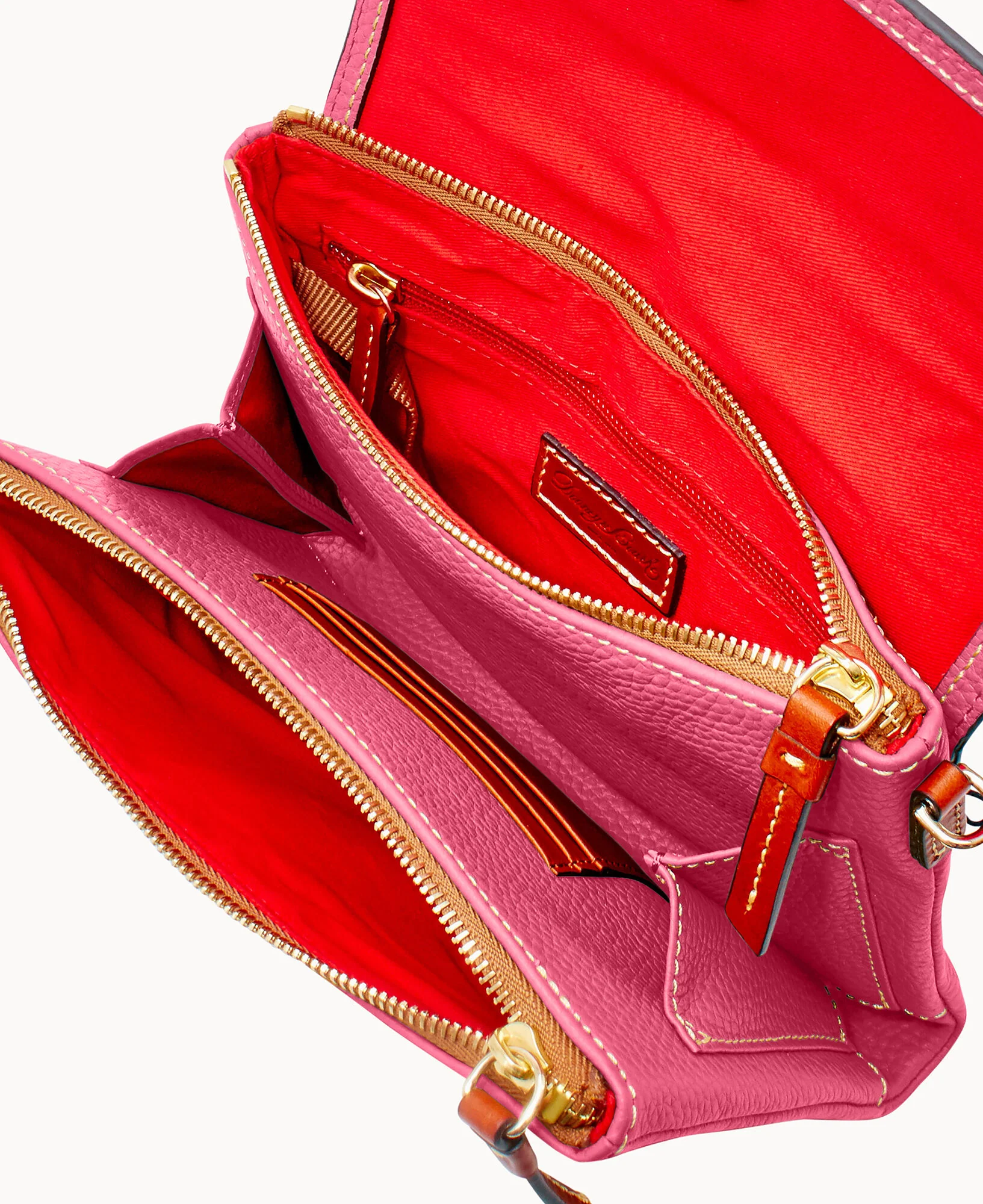 Pebble Grain Hunter Crossbody - Image 43