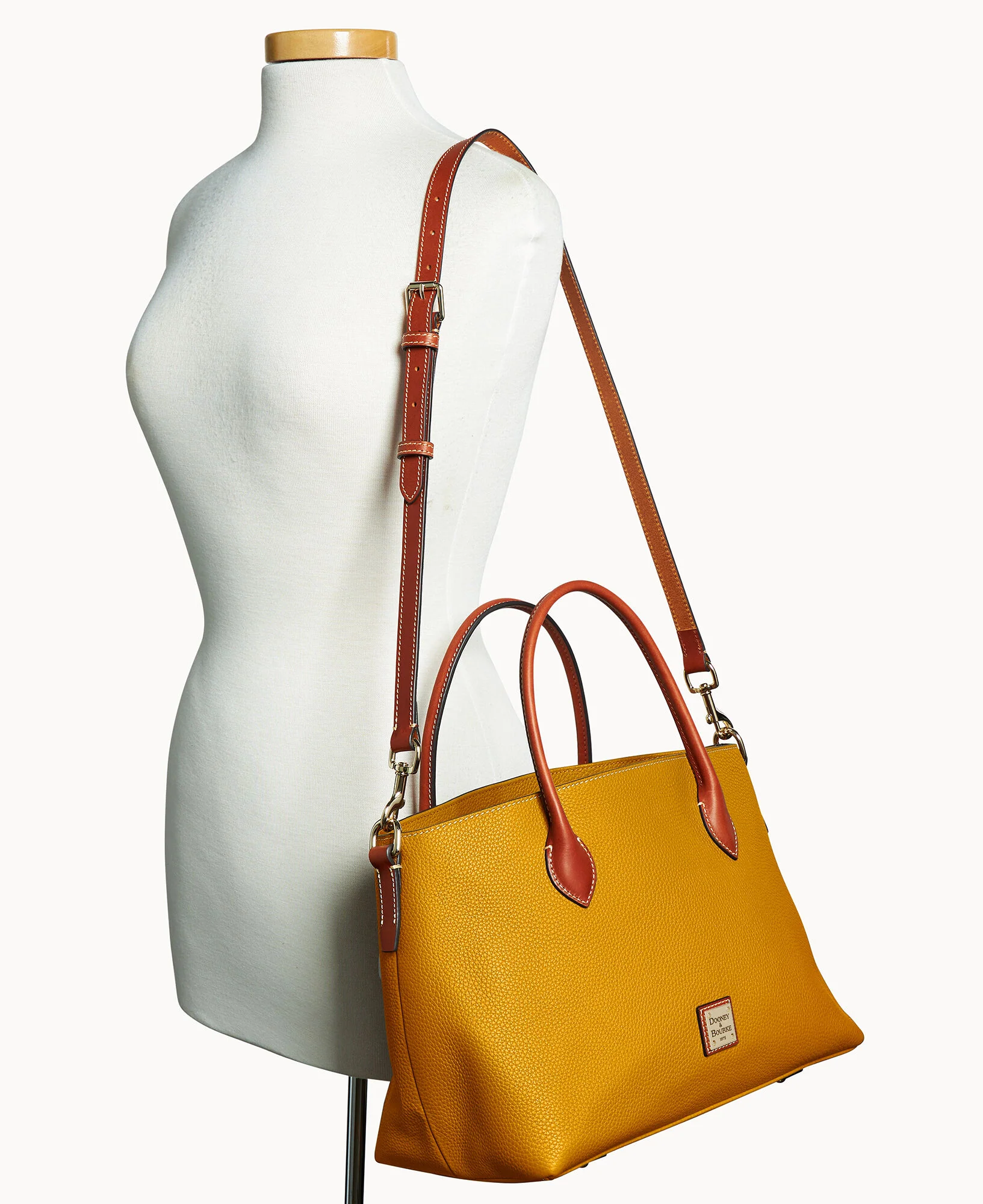 Pebble Grain Large Handle Tote - Image 35