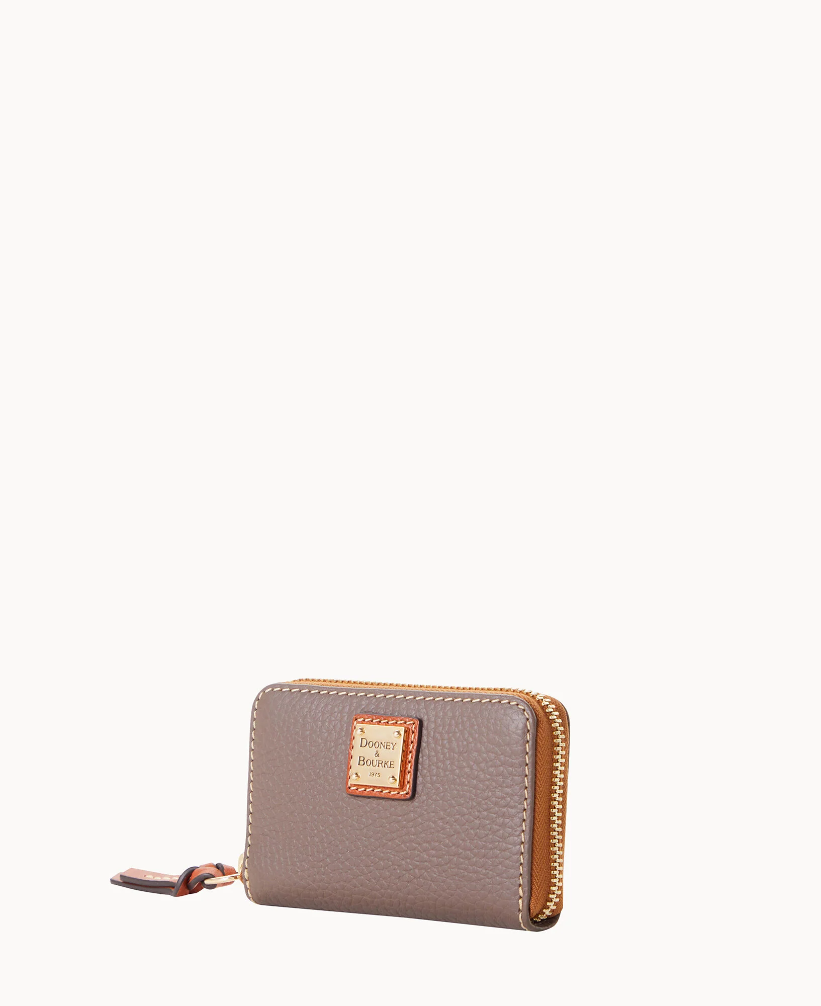 Pebble Grain Large Zip Around Credit Card Case - Image 44