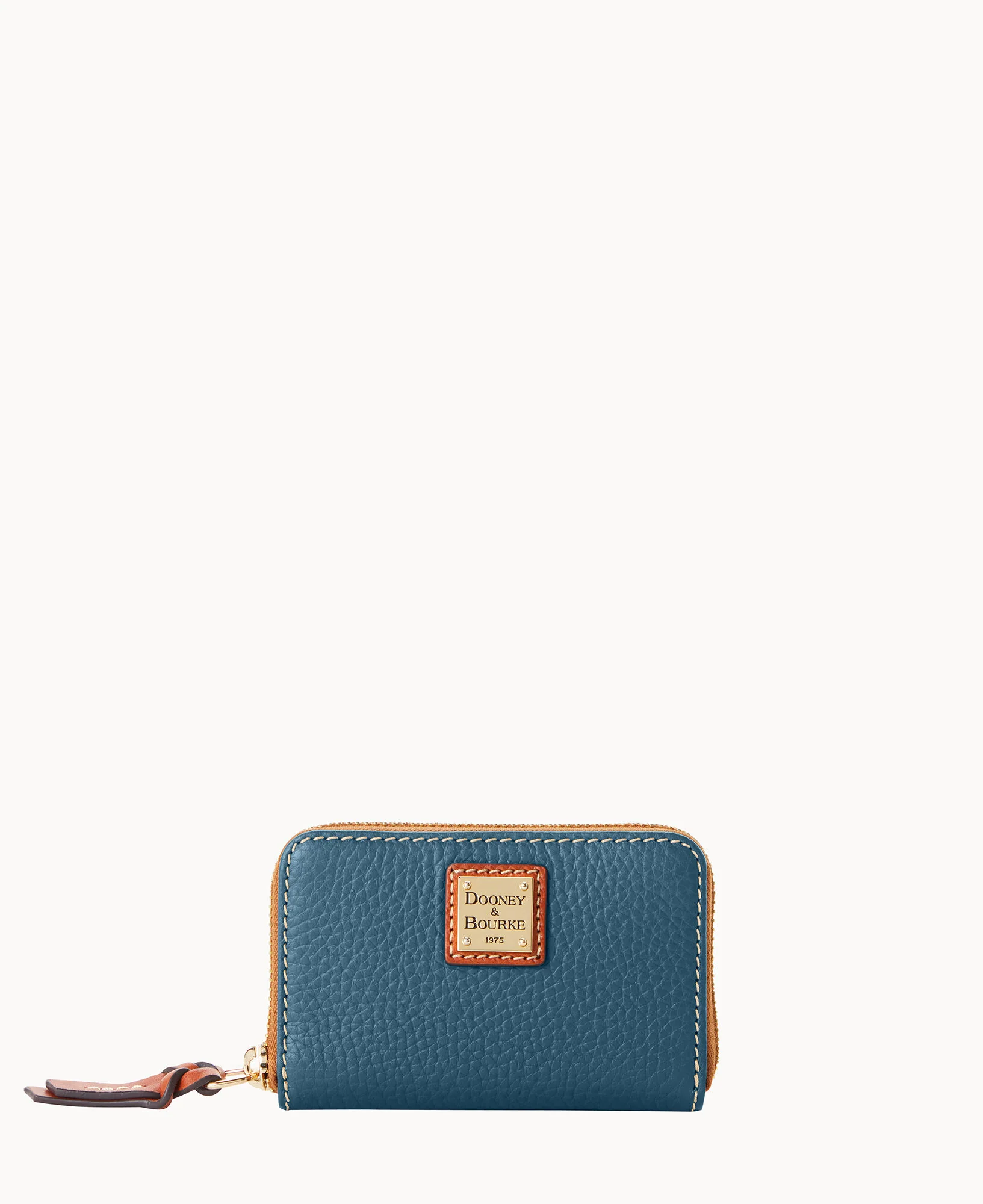 Pebble Grain Large Zip Around Credit Card Case - Image 52