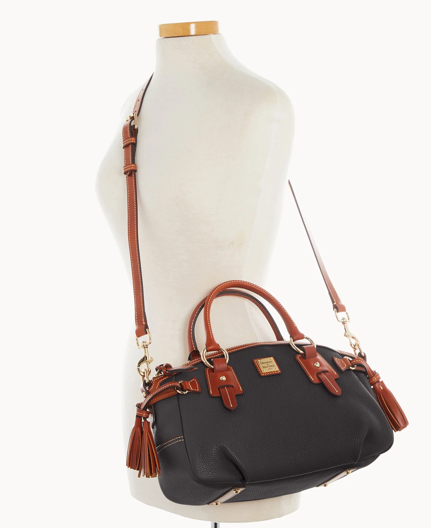 Pebble Grain Medium Mail Satchel - Image 4