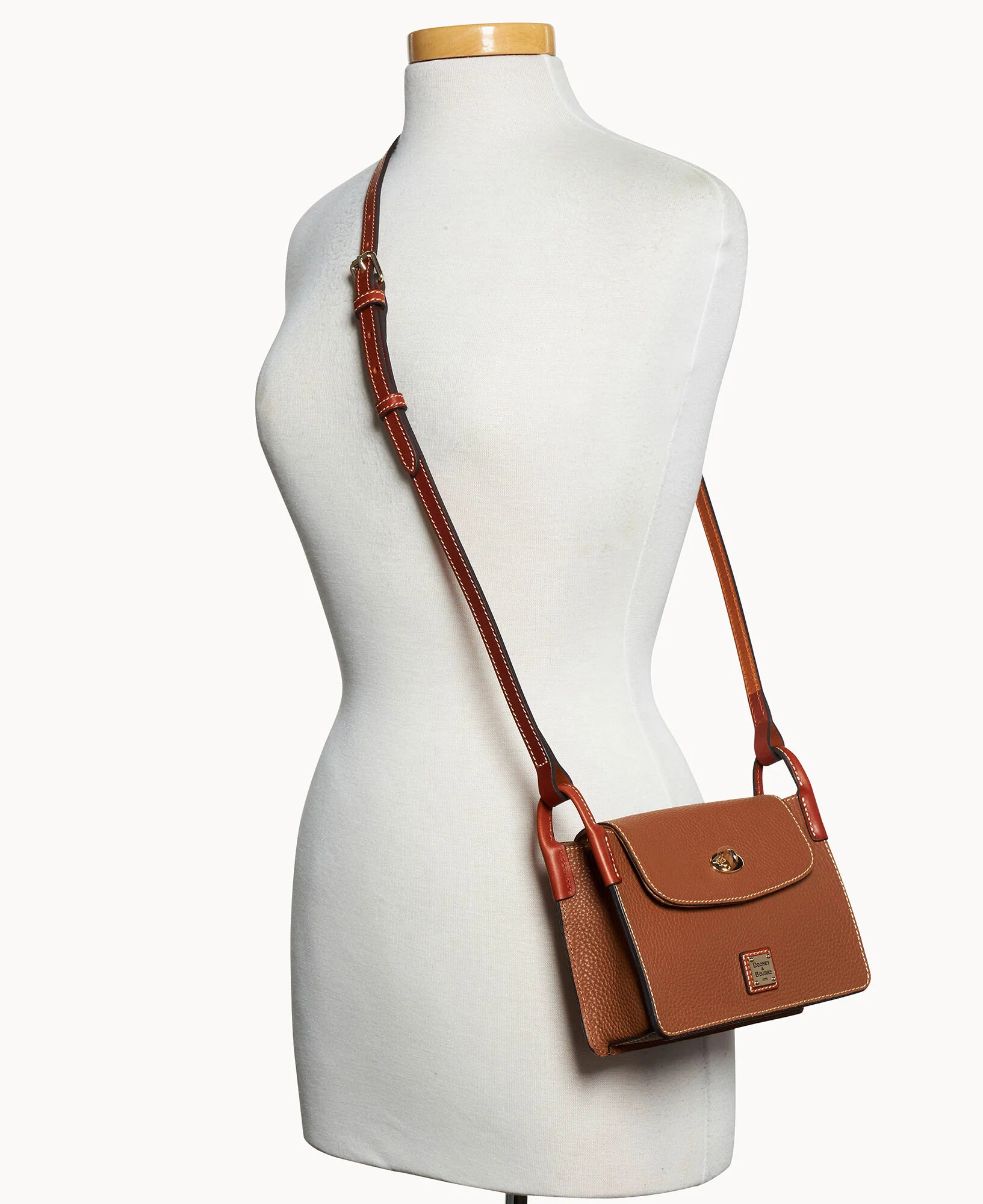Pebble Grain Pinky Bag - Image 20