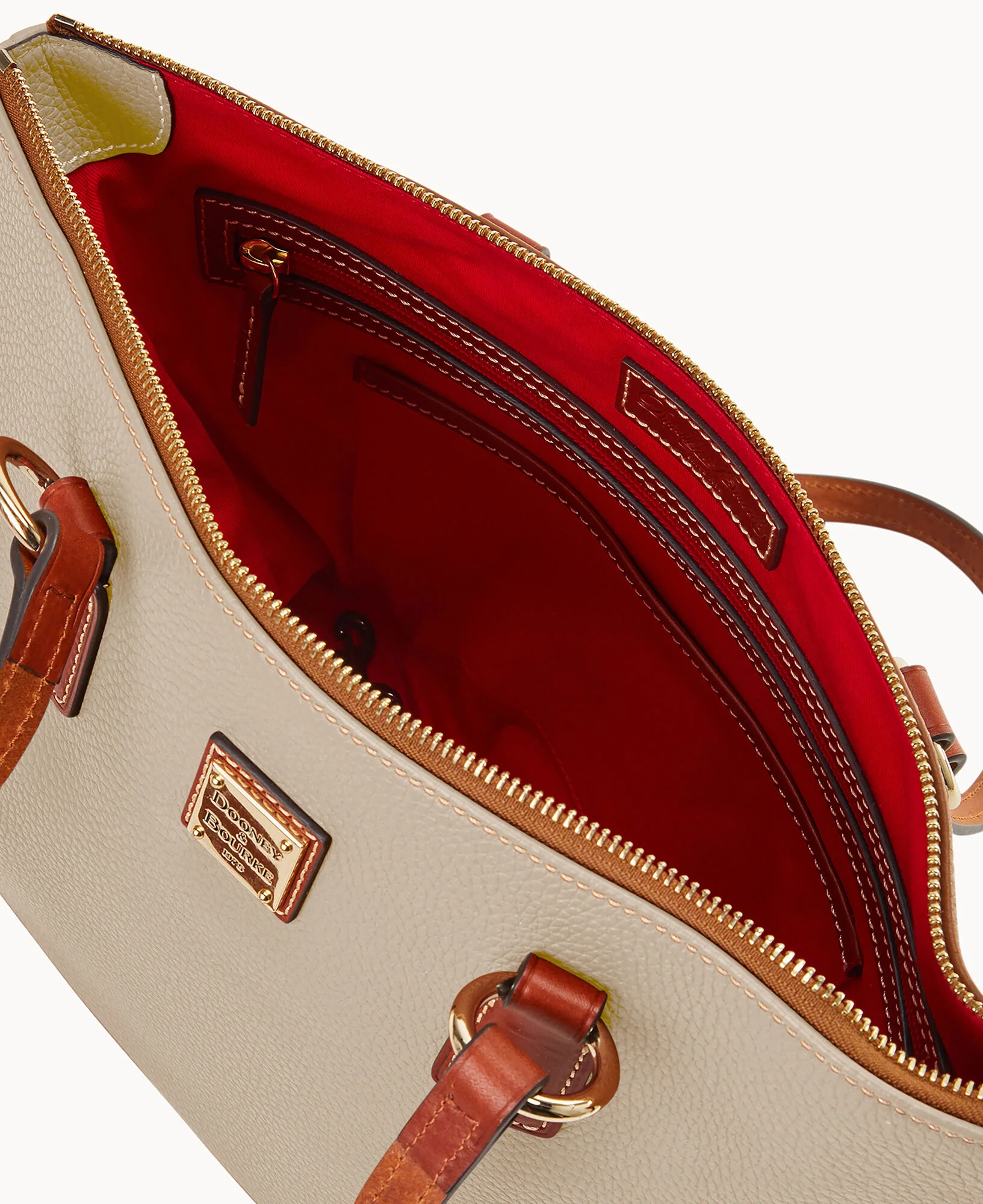 Pebble Grain Small Wren Zip Tote - Image 13