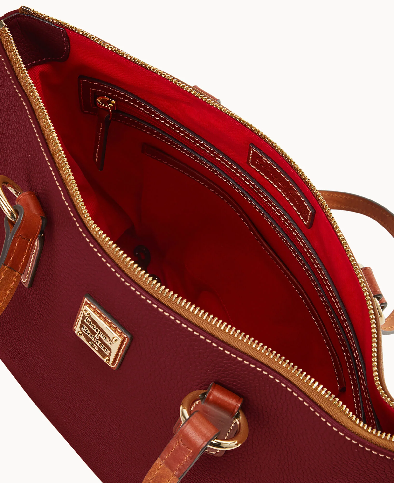 Pebble Grain Small Wren Zip Tote - Image 33
