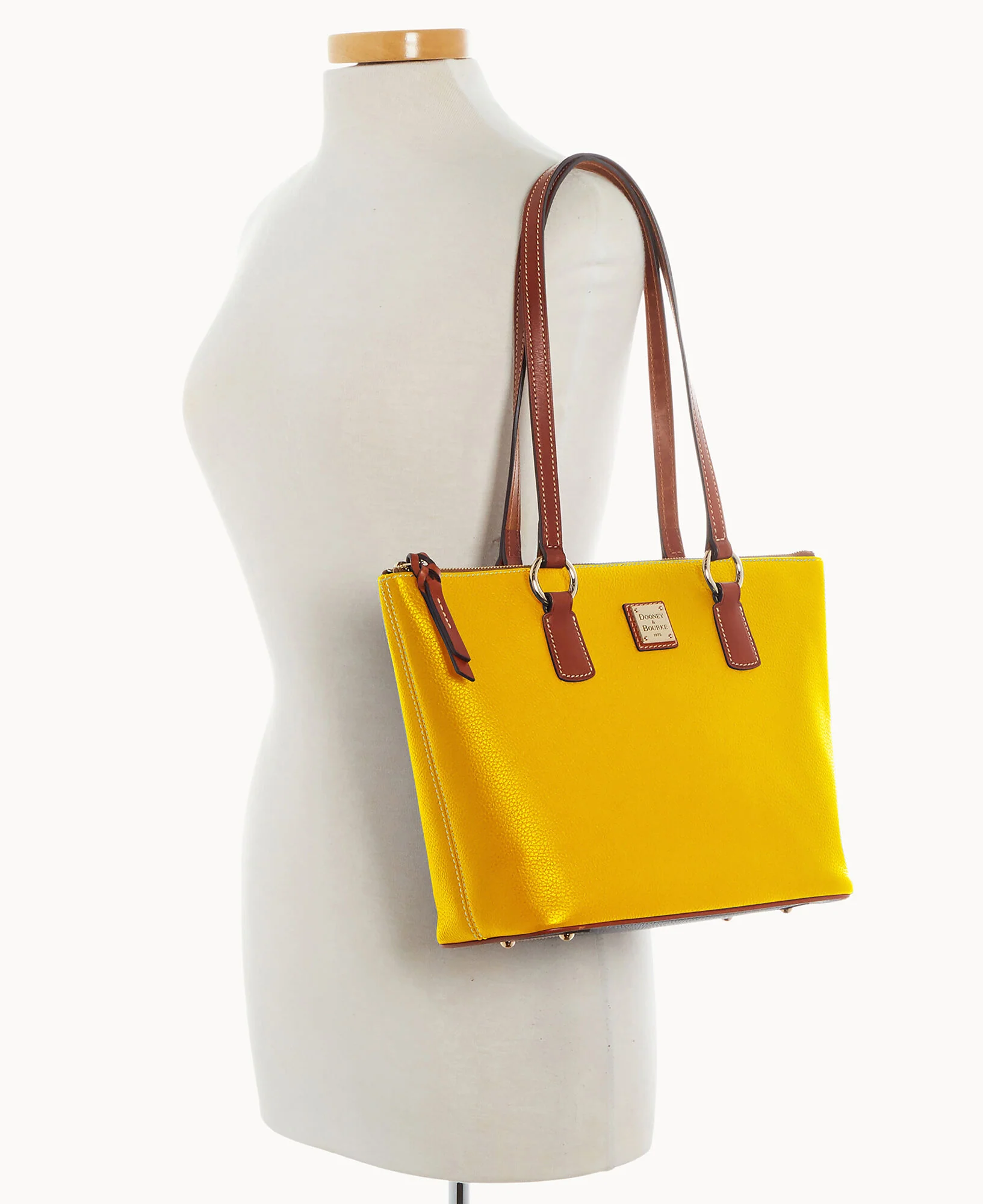 Pebble Grain Small Wren Zip Tote - Image 50