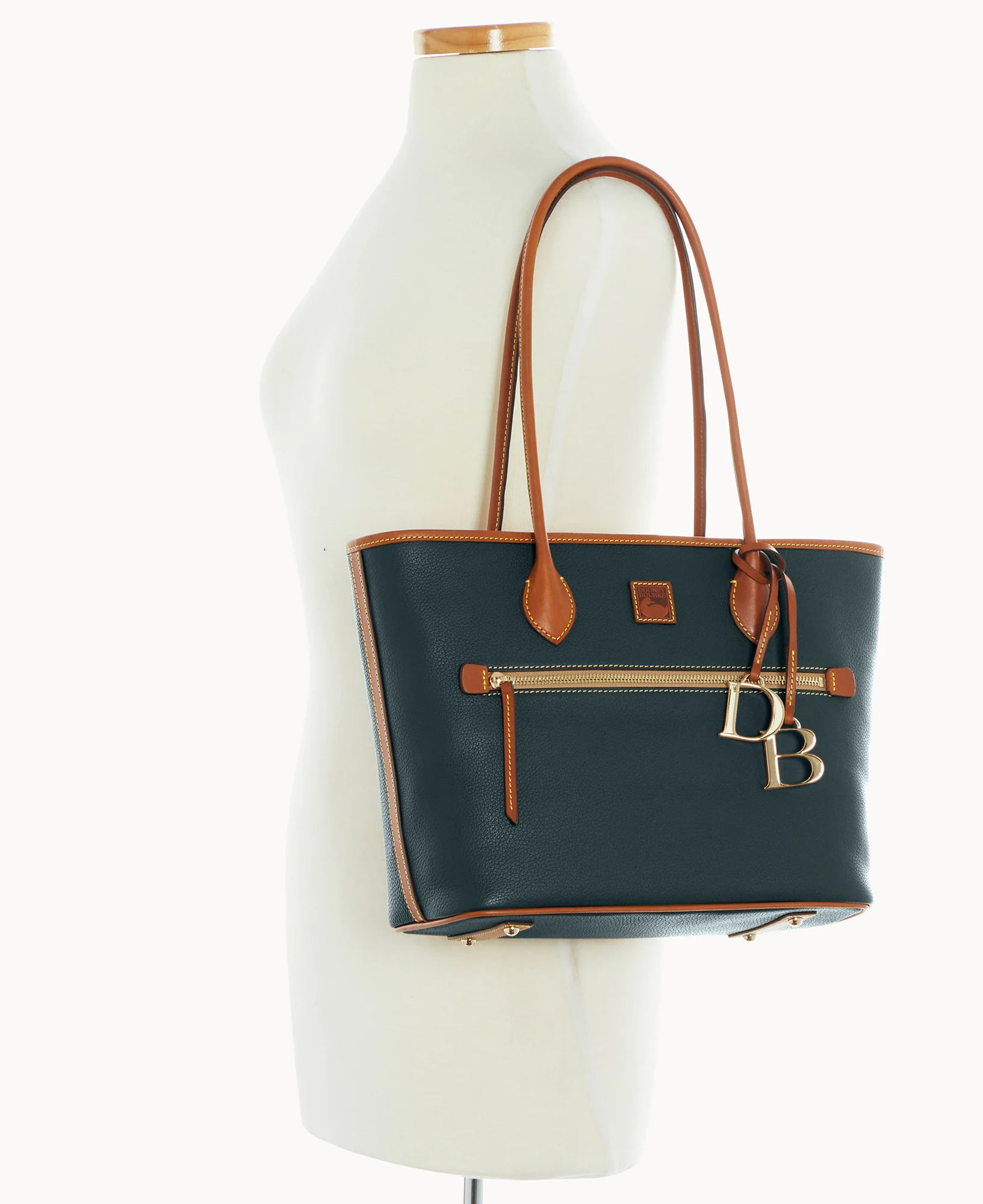Pebble Grain Tote - Image 61