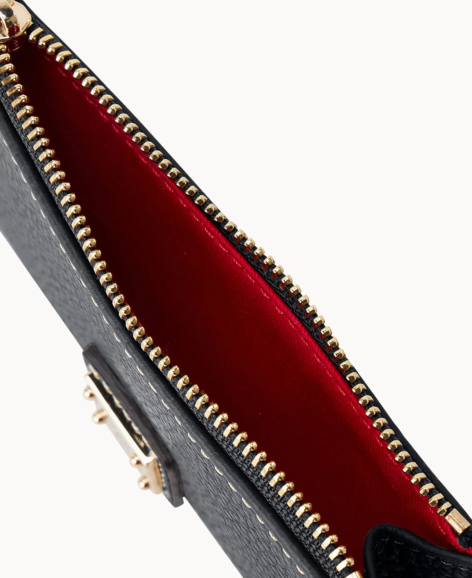 Pebble Grain Zip Credit Card Case - Image 12