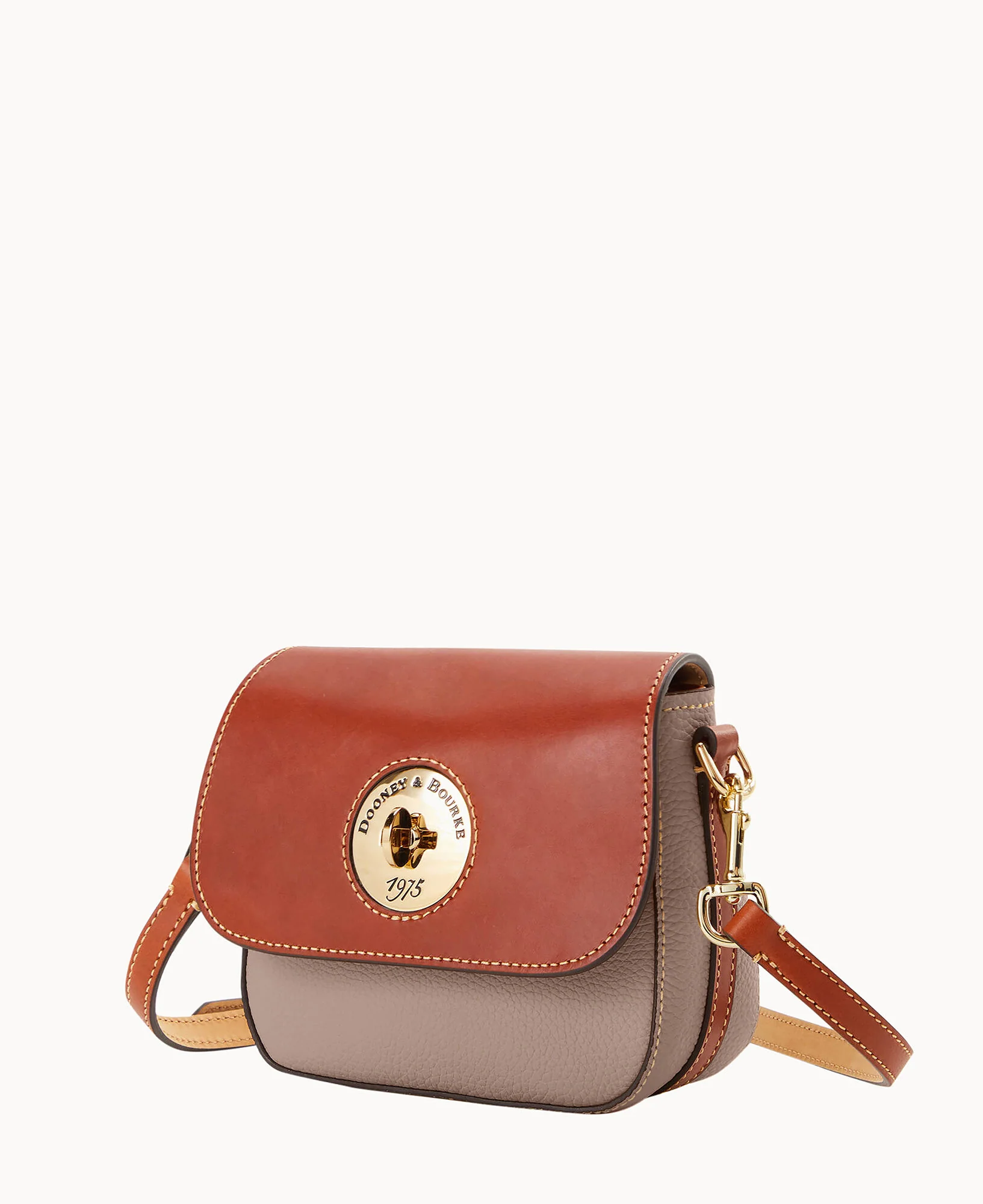 Pebble Turnlock Flap Saddle - Image 31