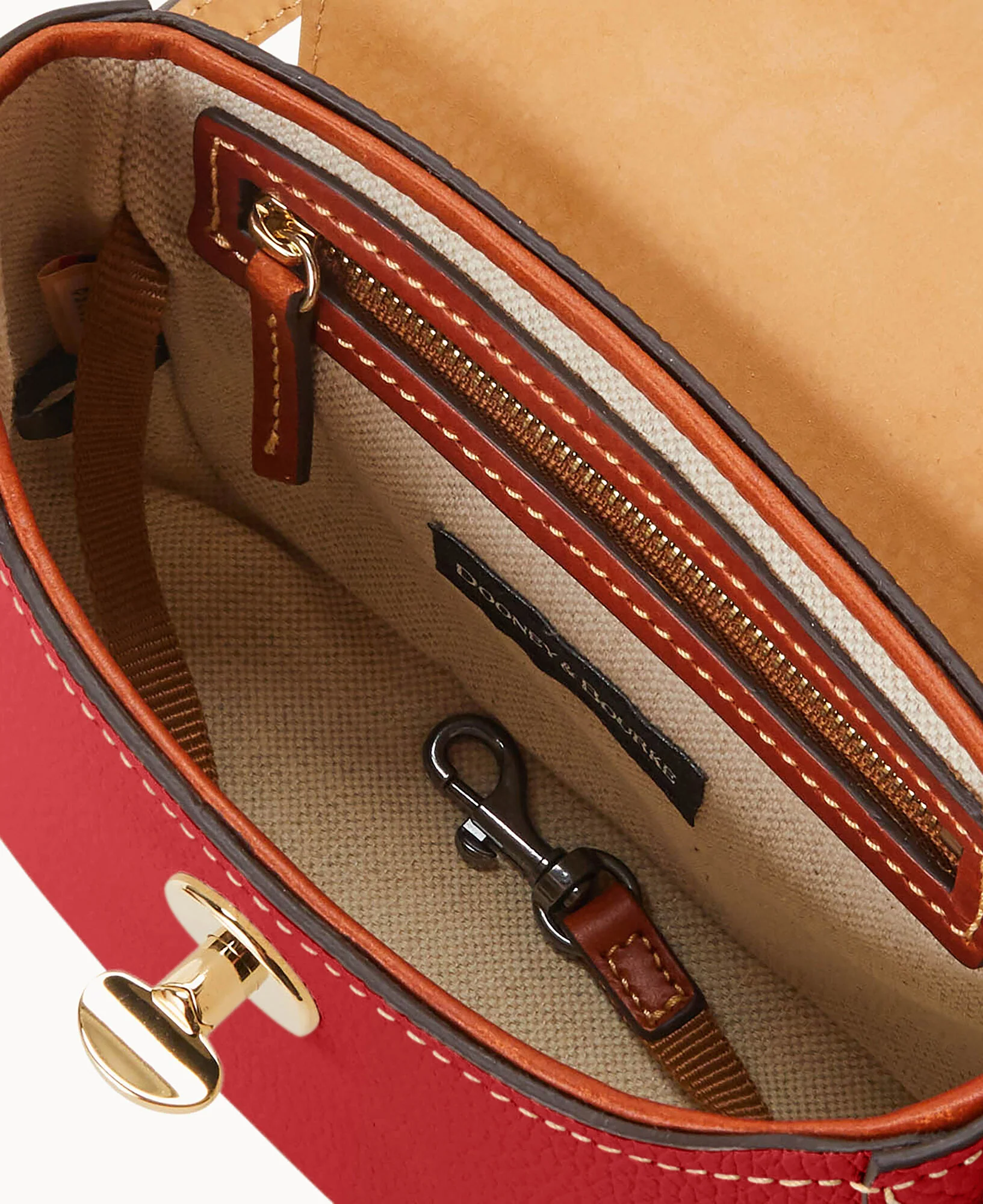 Pebble Turnlock Flap Saddle - Image 47