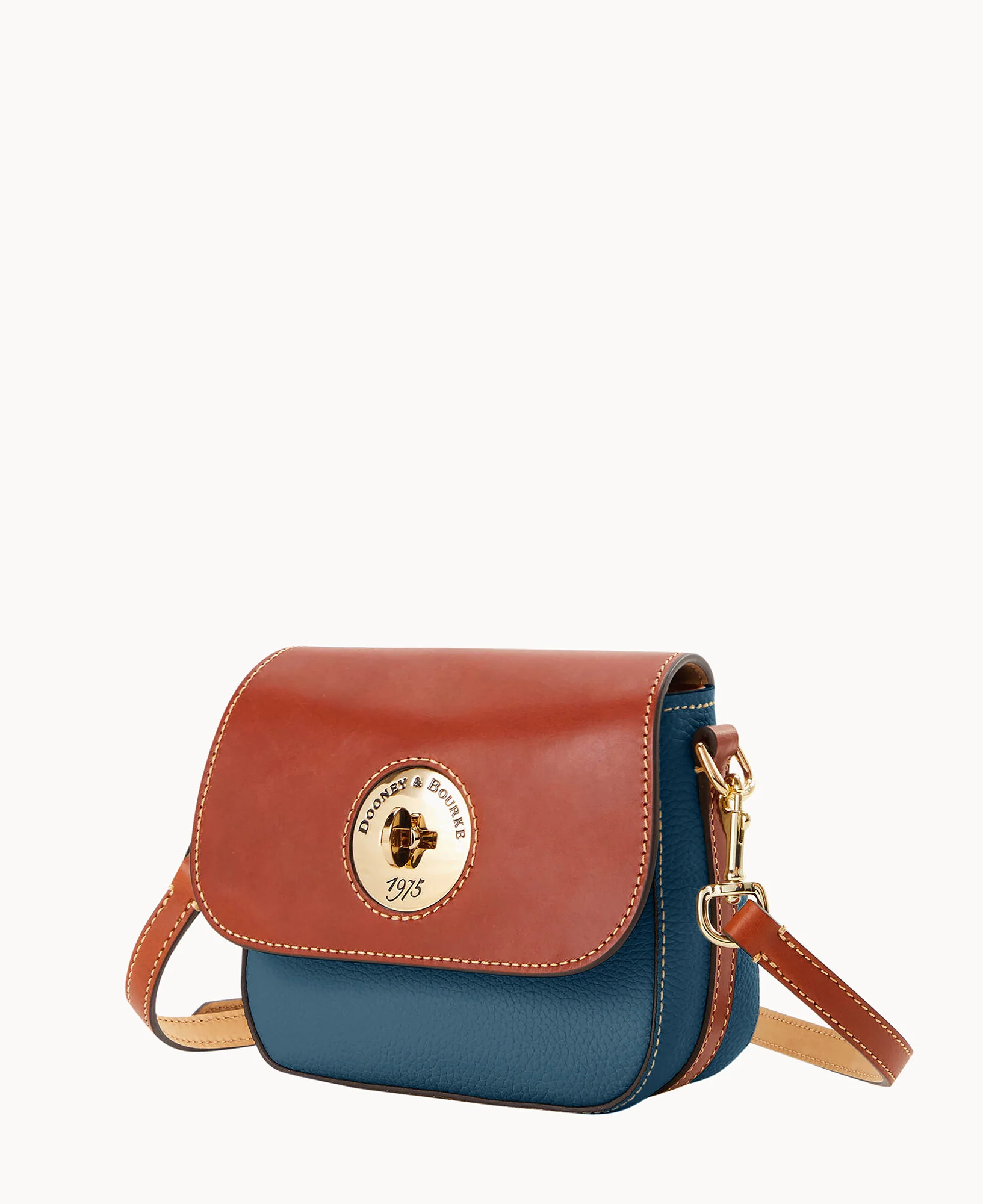Pebble Turnlock Flap Saddle - Image 56