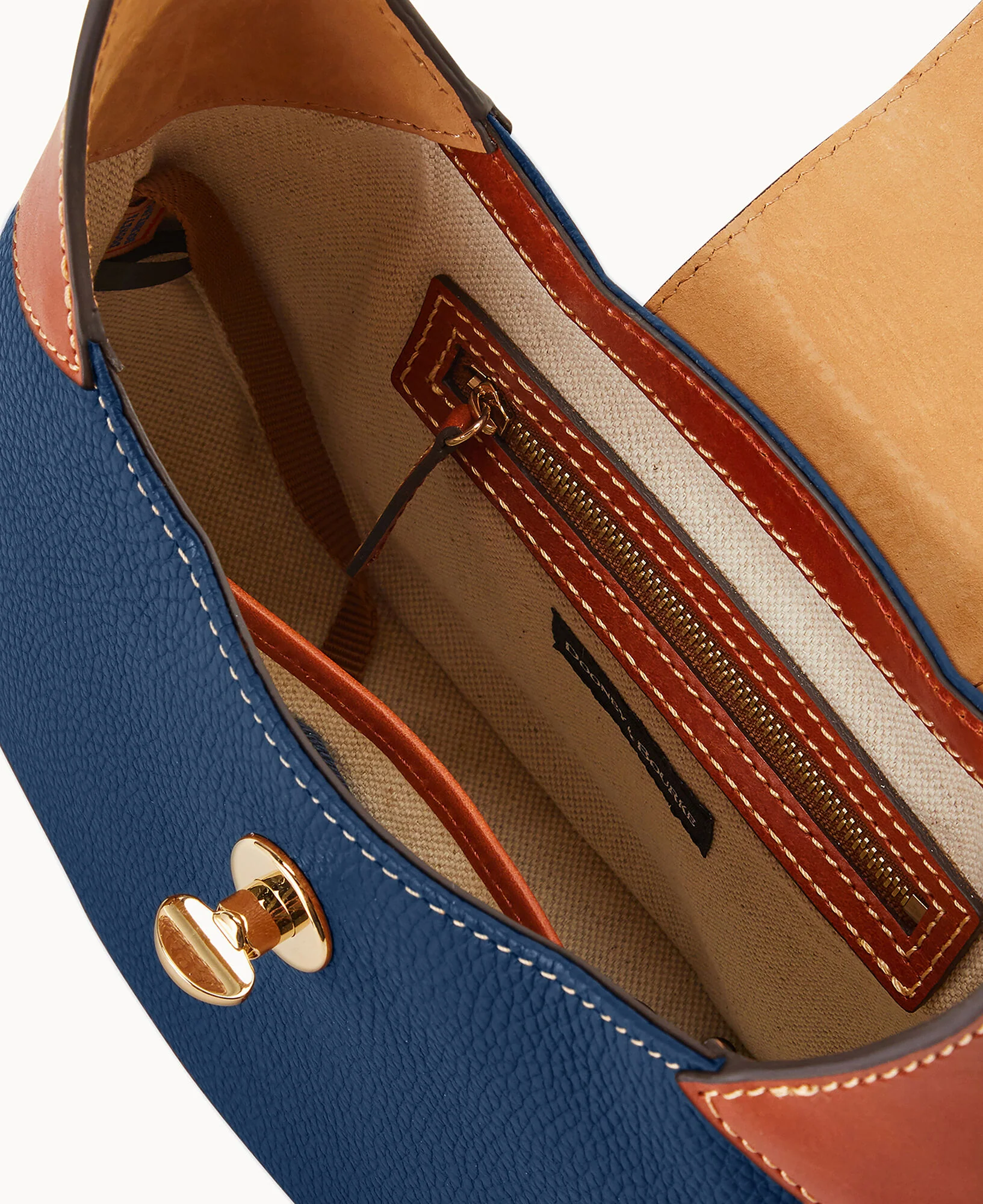 Pebble Turnlock Hobo 26 - Image 43
