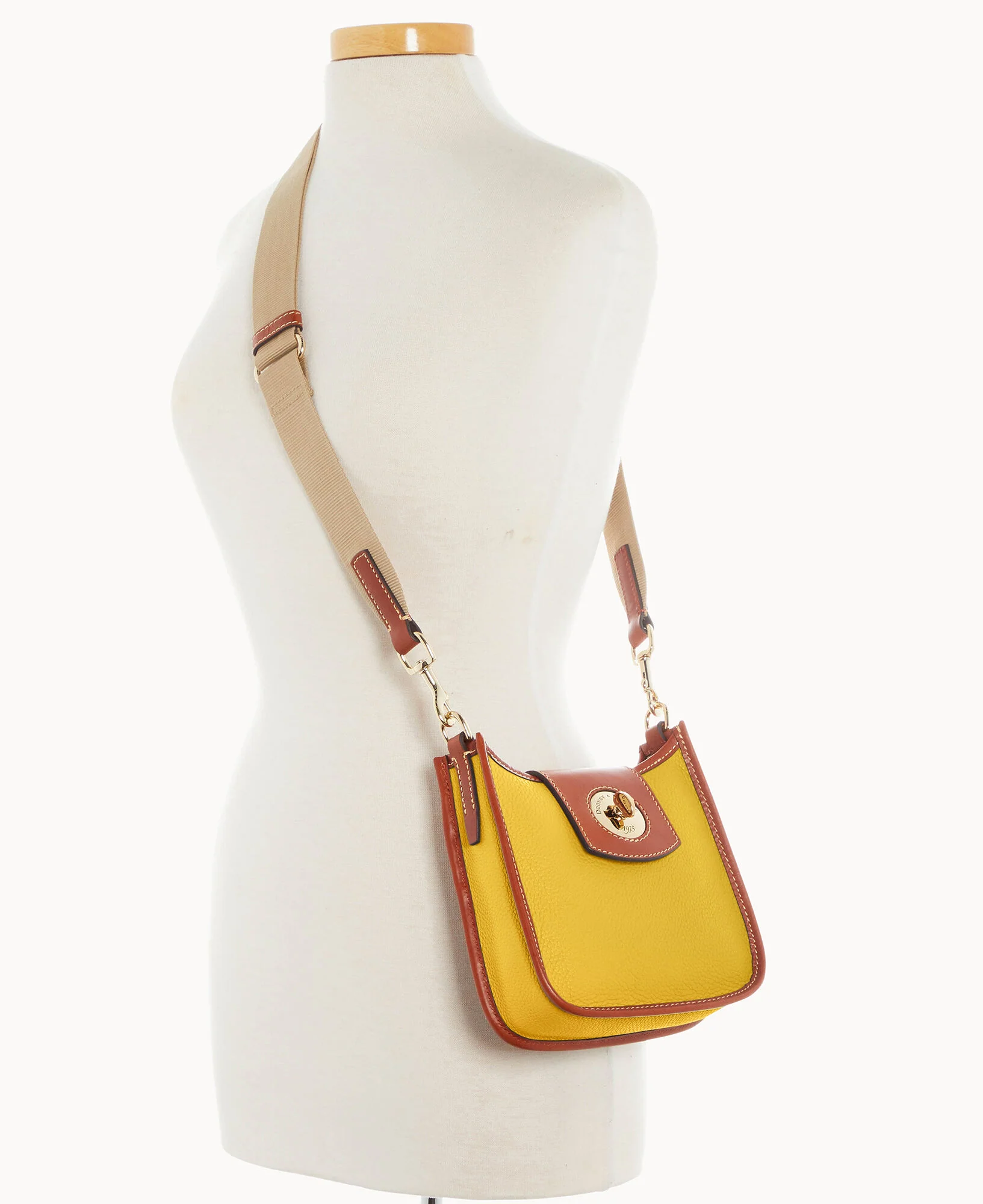 Pebble Turnlock Messenger 20 - Image 105