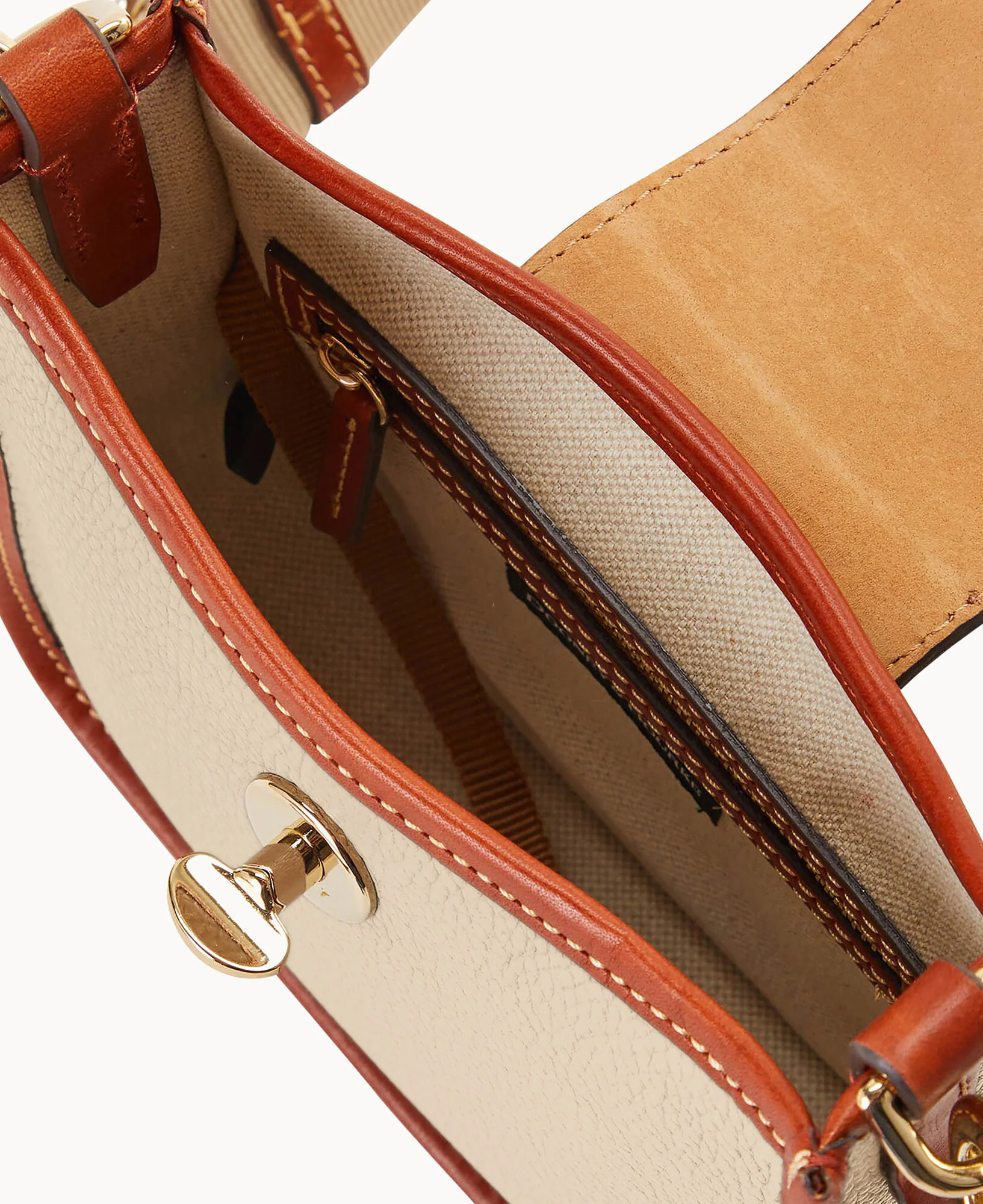 Pebble Turnlock Messenger 20 - Image 8