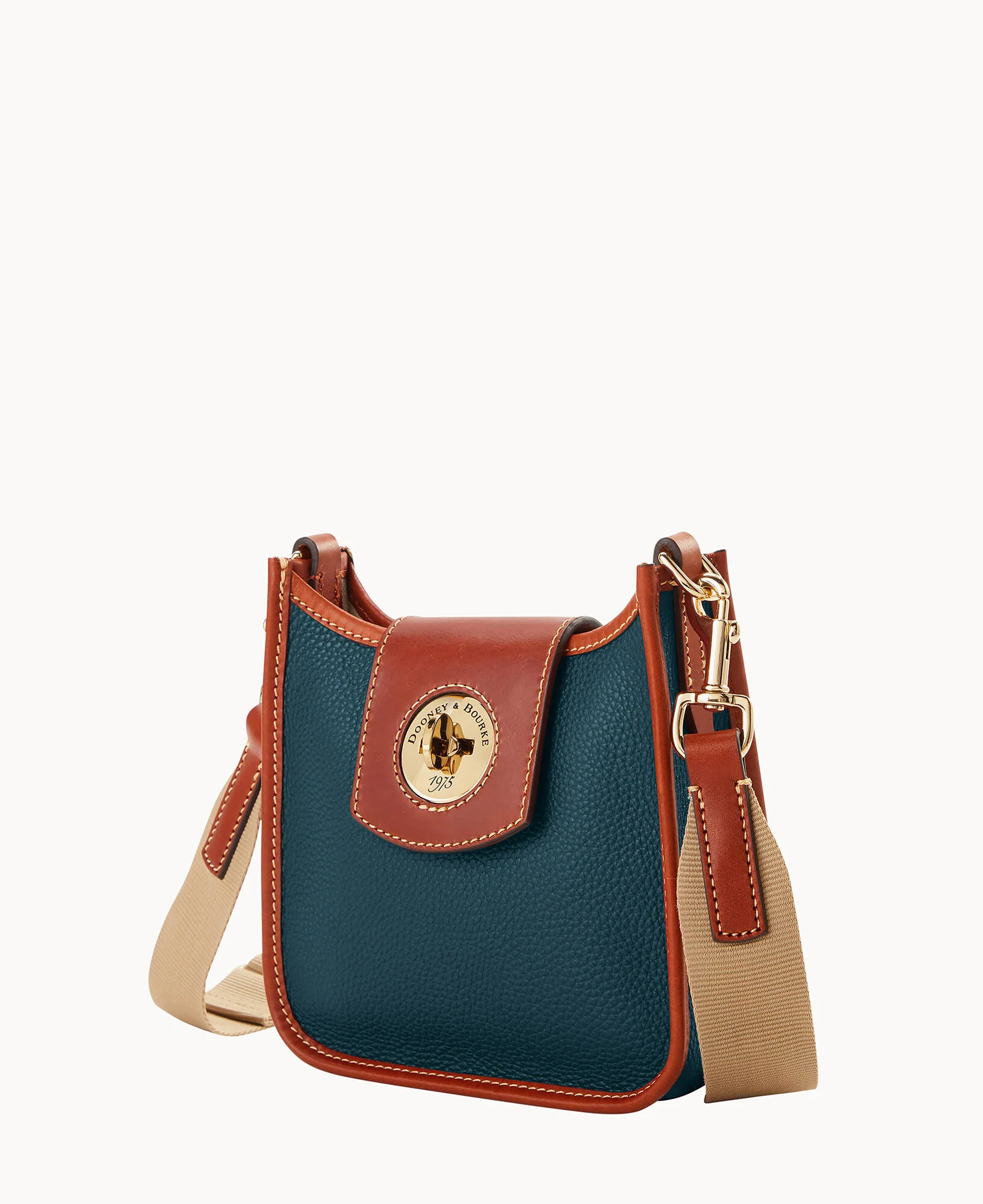 Pebble Turnlock Messenger 20 - Image 92