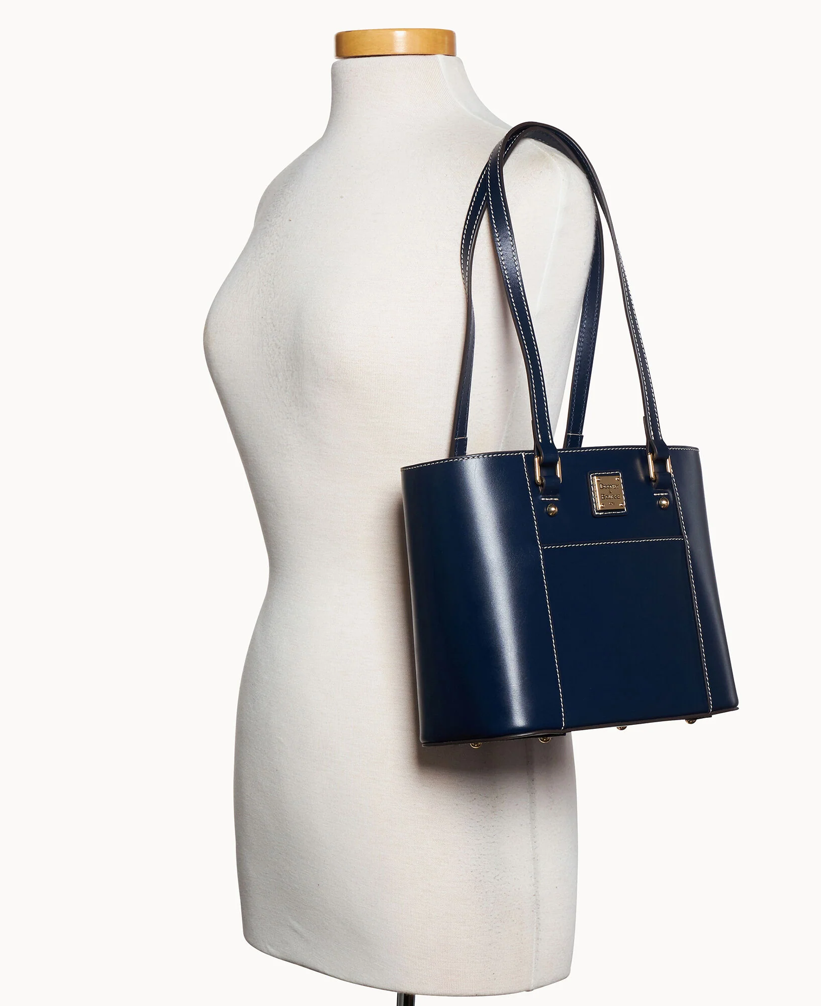 Penrose Pocket Tote 25 - Image 125