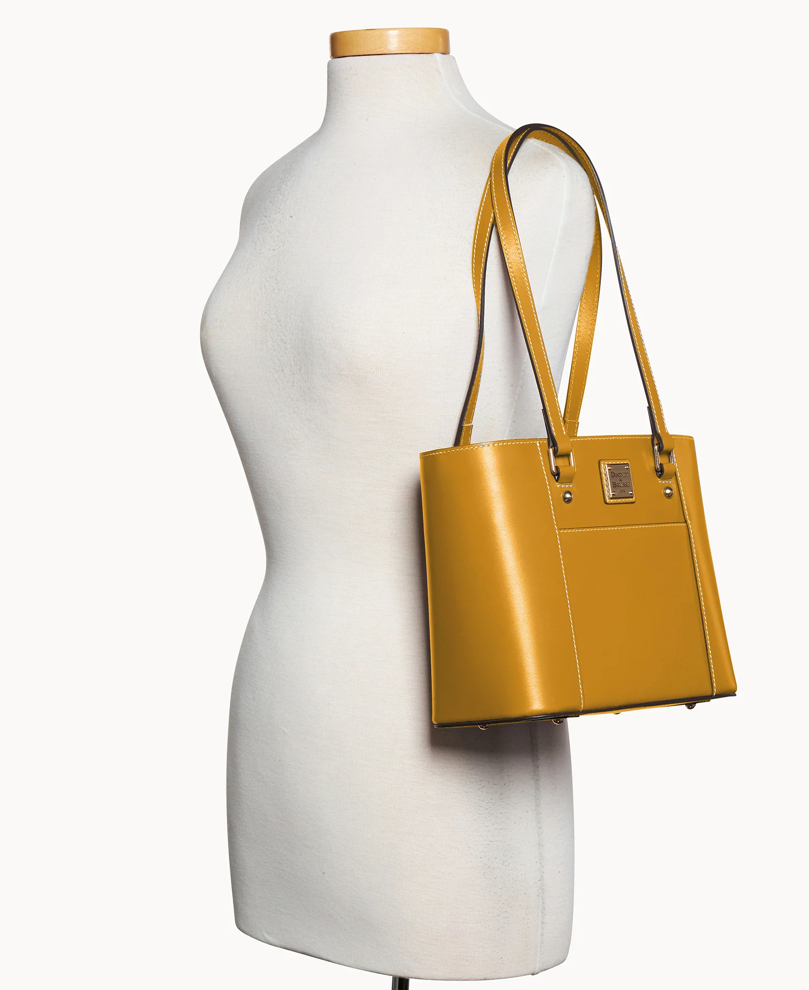 Penrose Pocket Tote 25 - Image 60