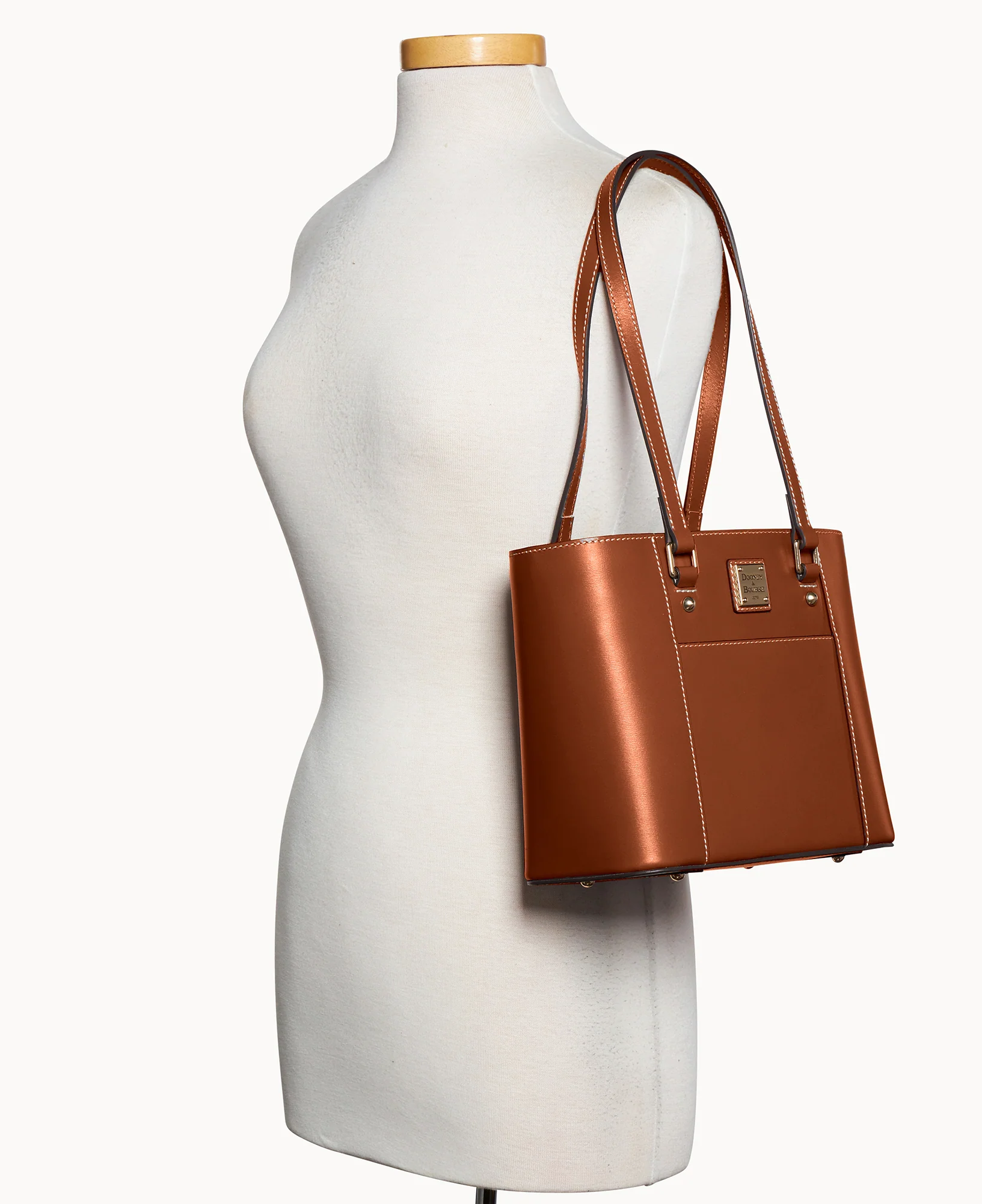Penrose Pocket Tote 25 - Image 65