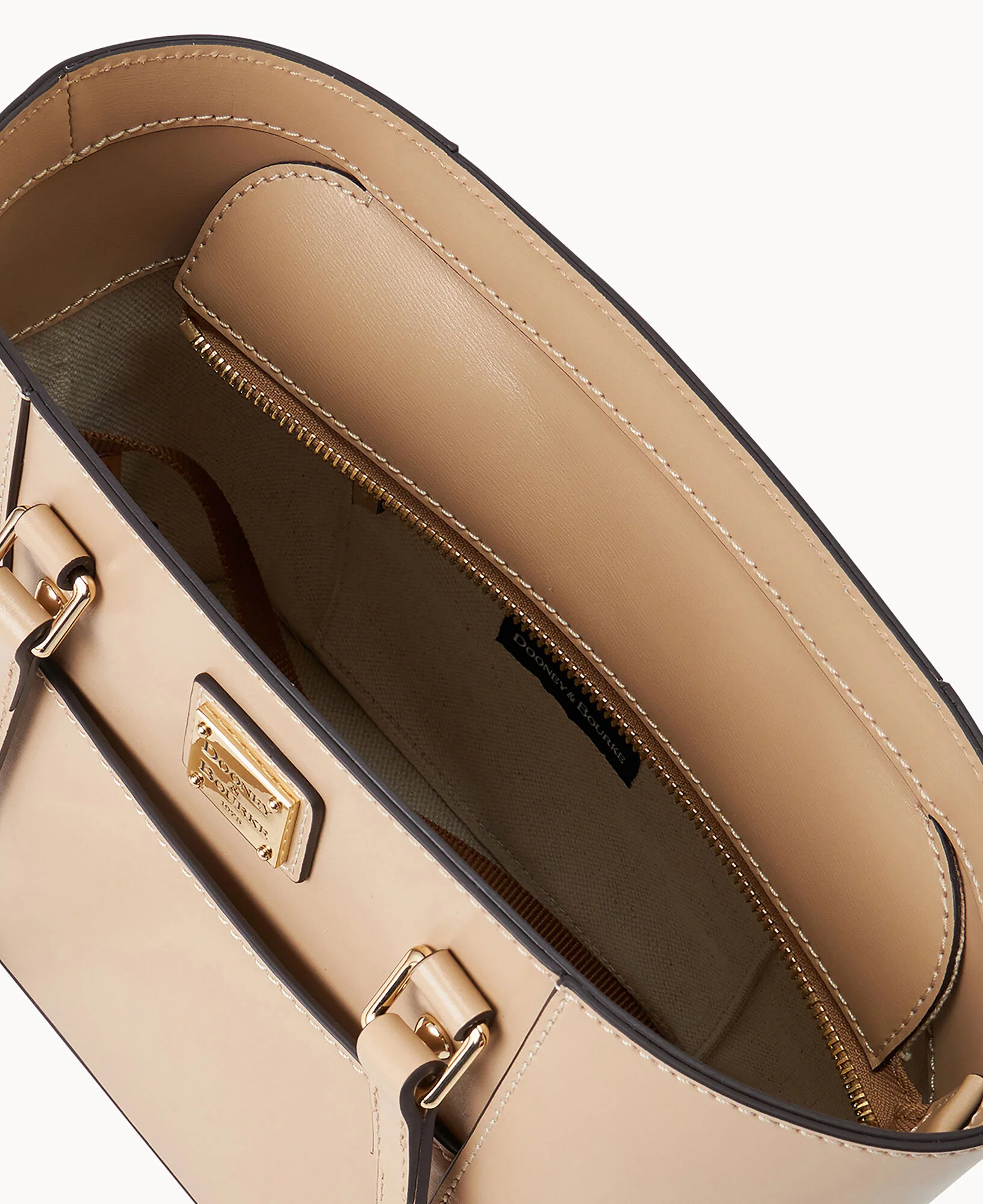 Penrose Pocket Tote 25 - Image 98