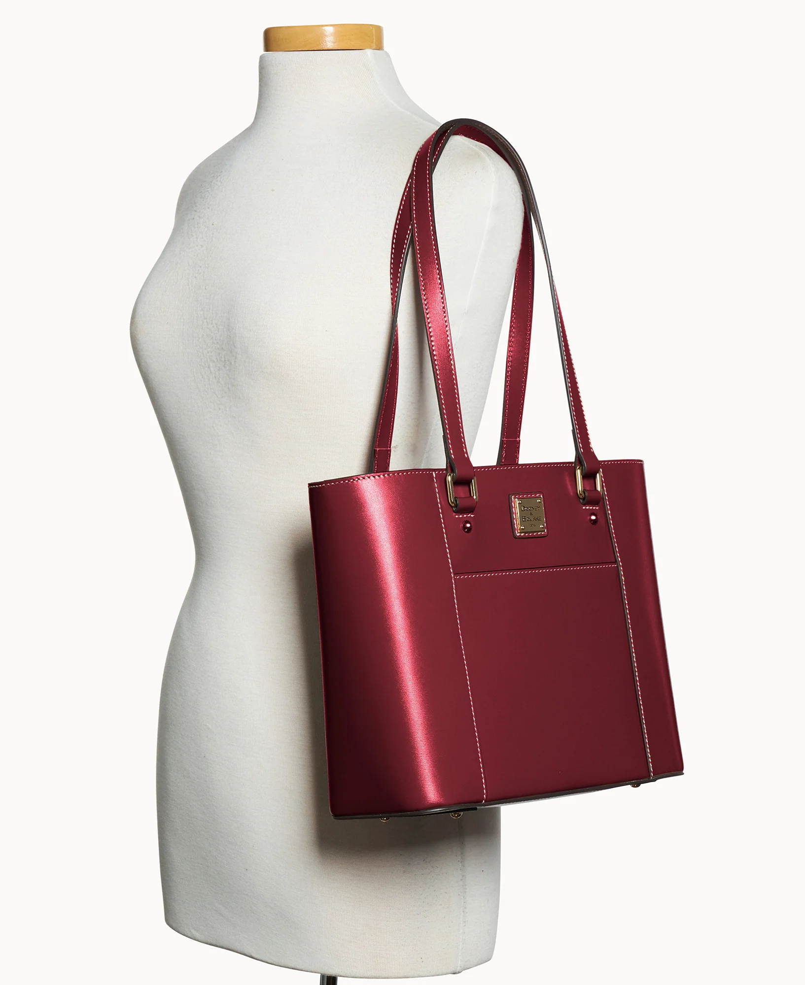 Penrose Pocket Tote 30 - Image 25
