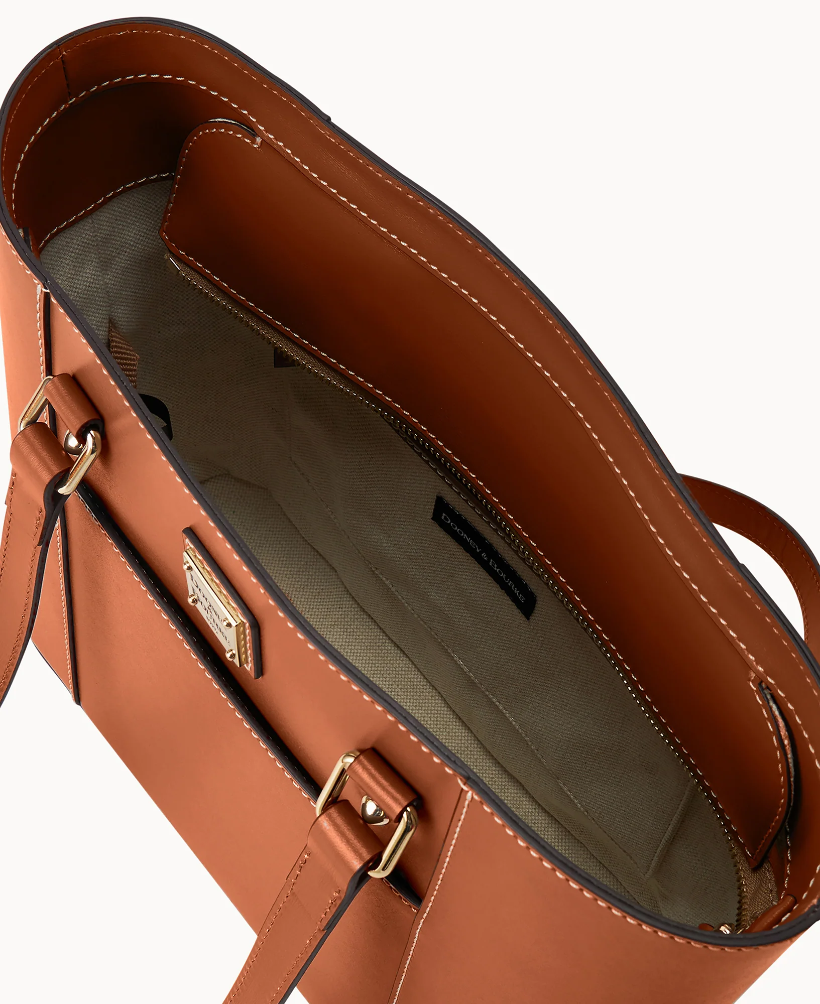 Penrose Pocket Tote 30 - Image 68
