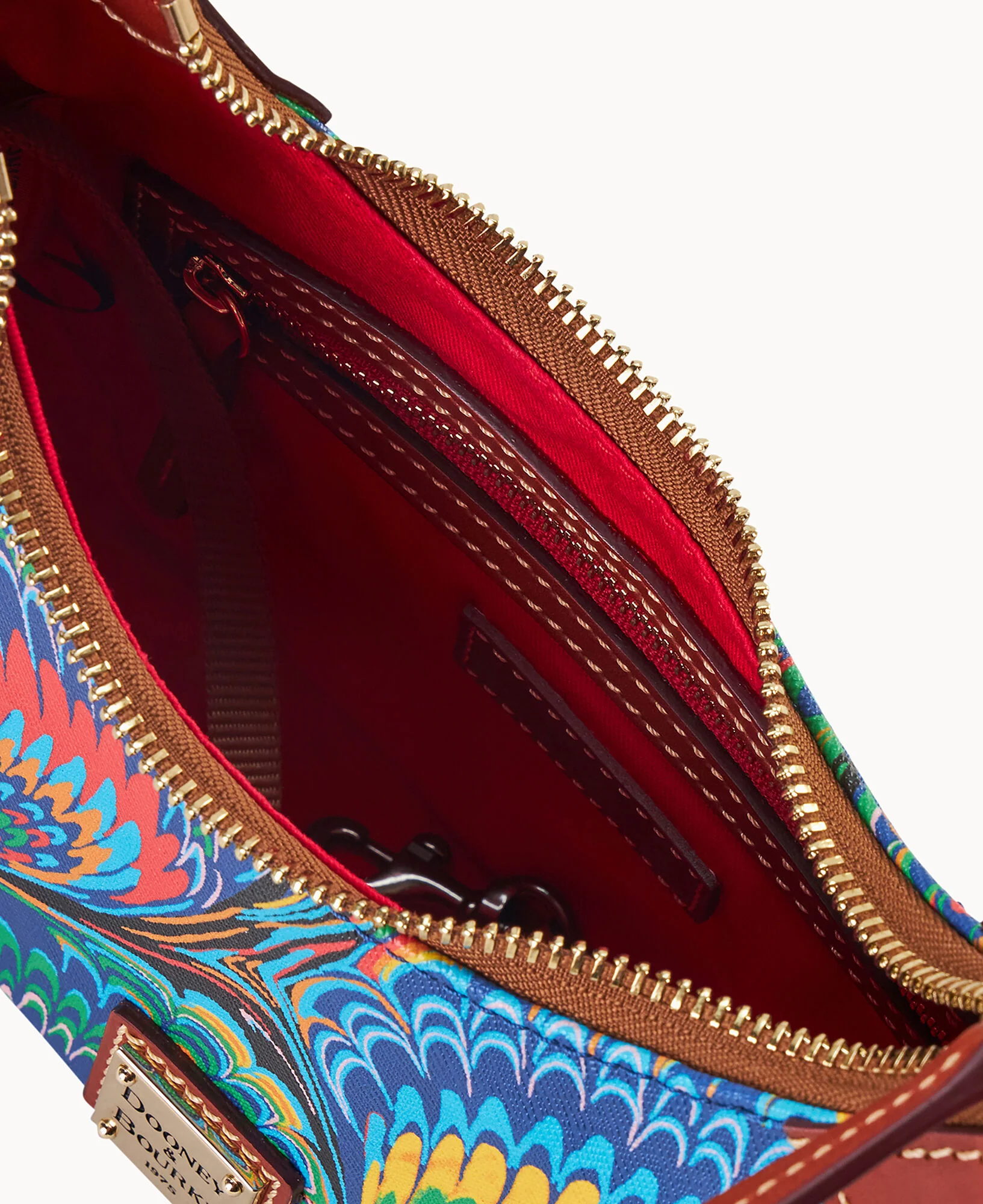 Plumes Luna Hobo - Image 7
