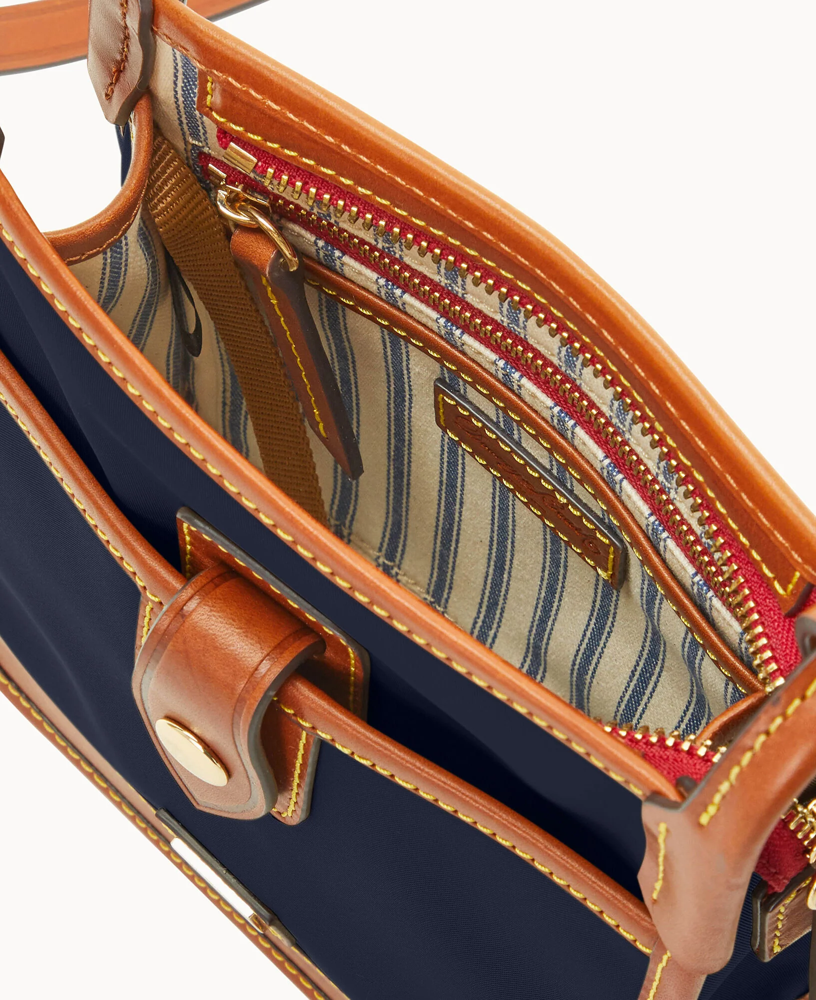 Wayfarer Letter Carrier - Image 19
